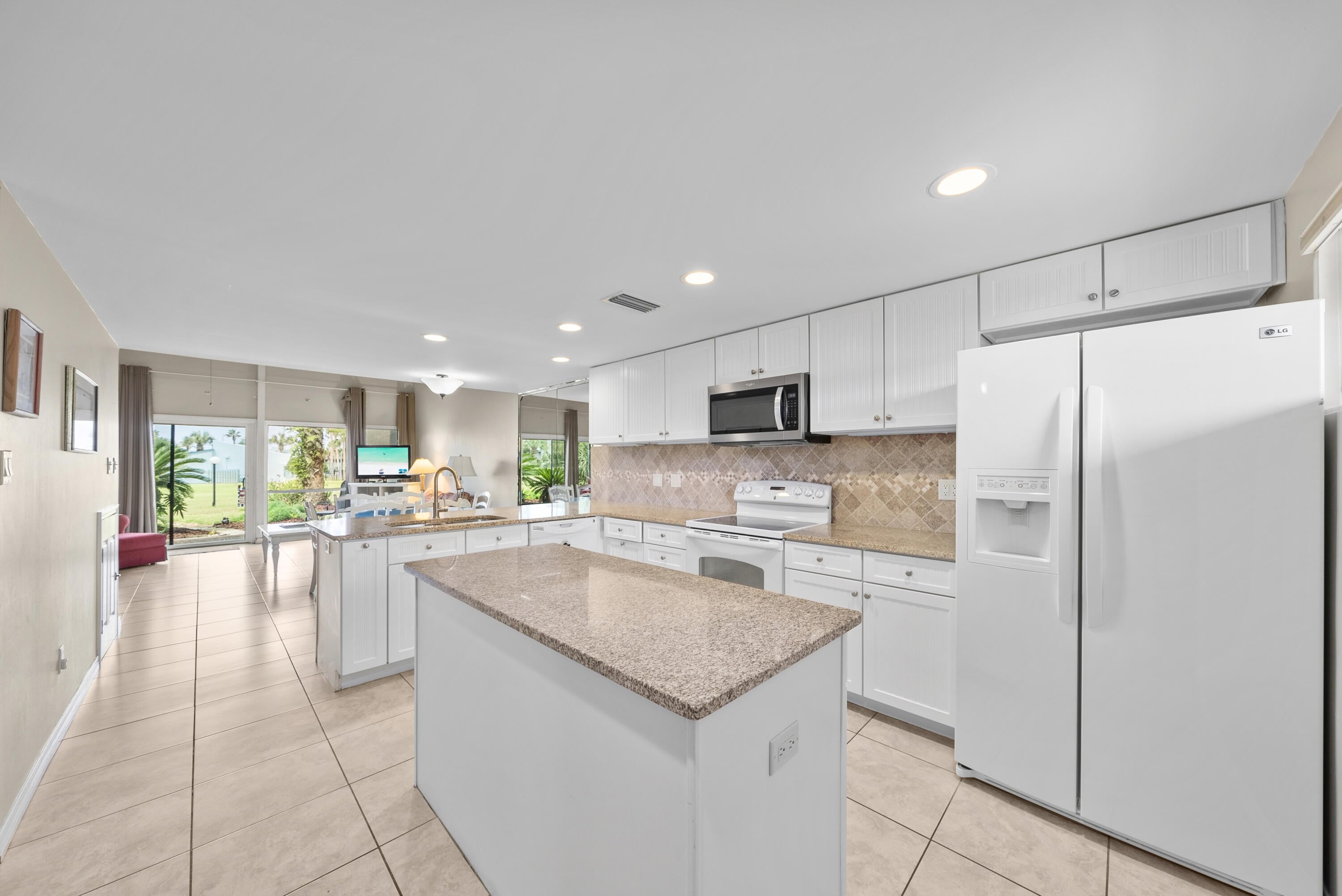 SUNNYSIDE BEACH & TENNIS CONDO - Residential
