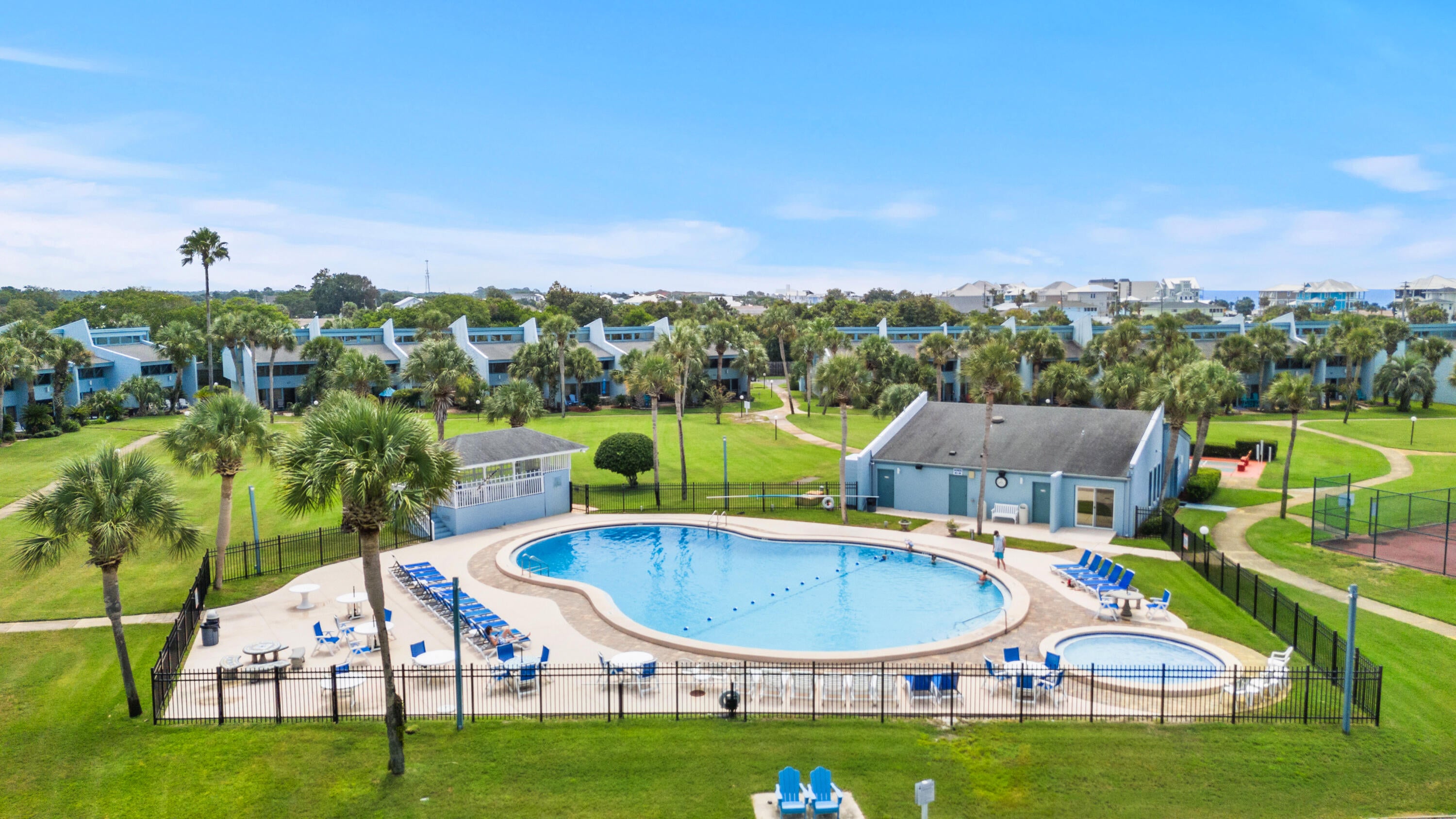 SUNNYSIDE BEACH & TENNIS CONDO - Residential