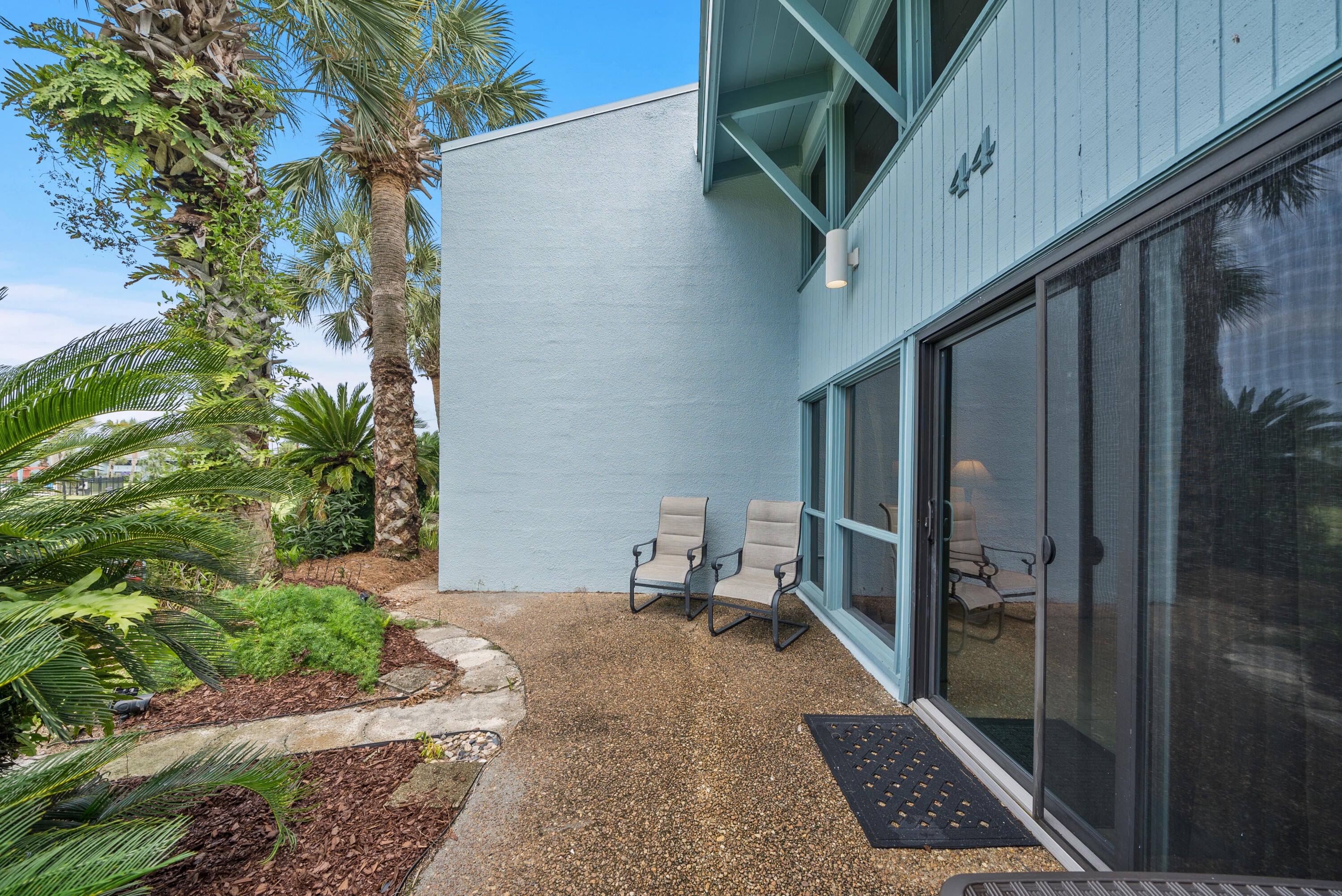 SUNNYSIDE BEACH & TENNIS CONDO - Residential