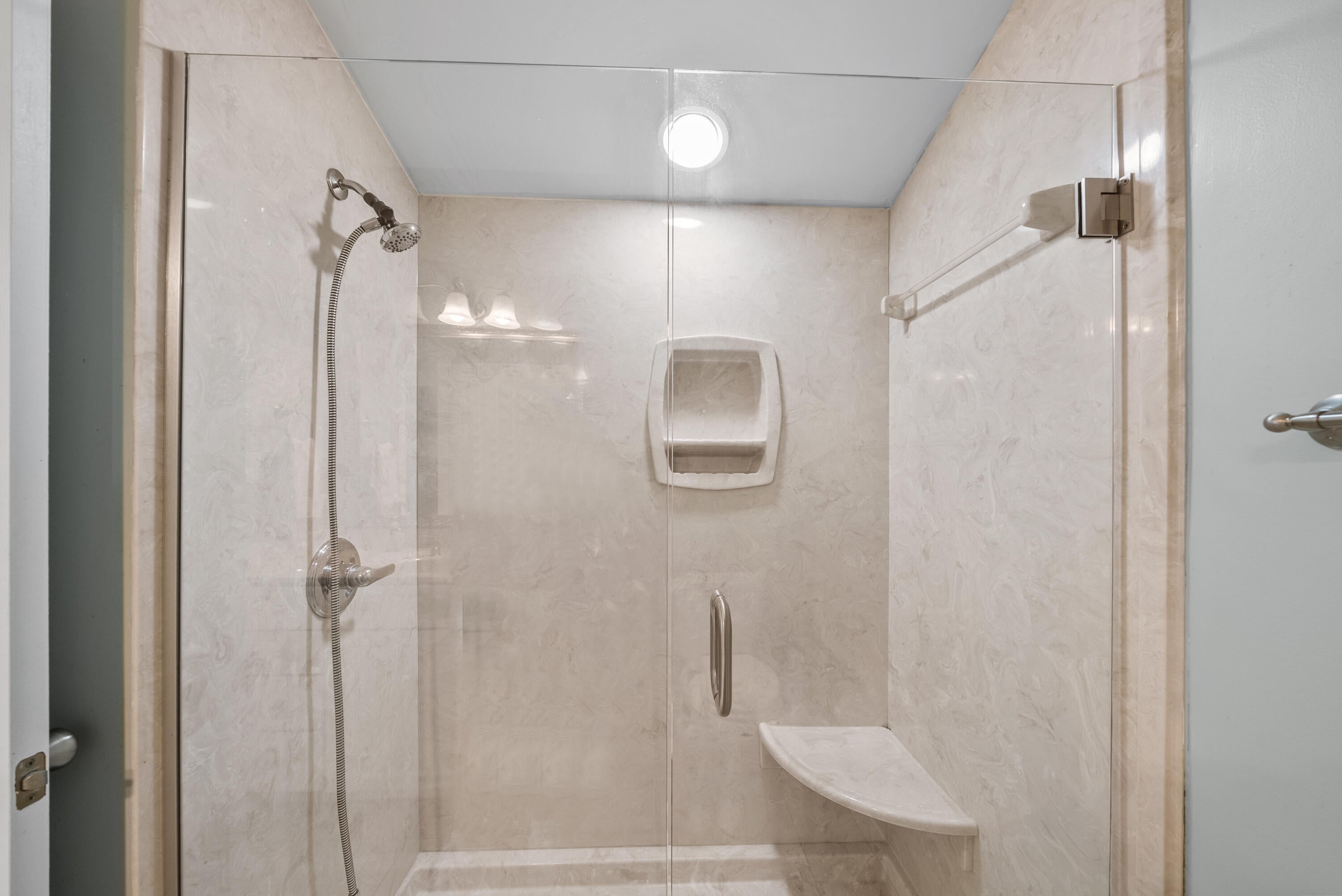 SUNNYSIDE BEACH & TENNIS CONDO - Residential