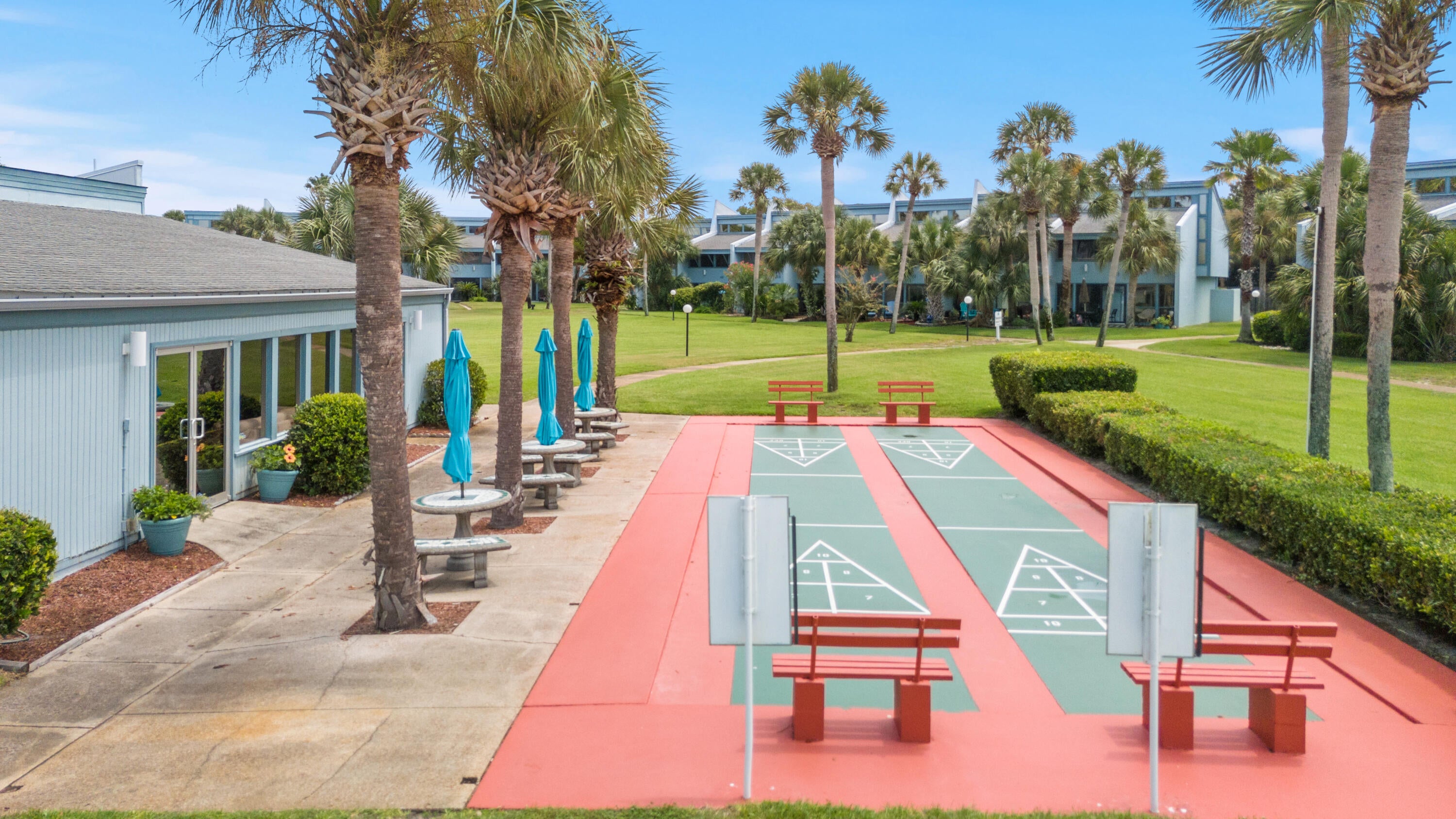 SUNNYSIDE BEACH & TENNIS CONDO - Residential