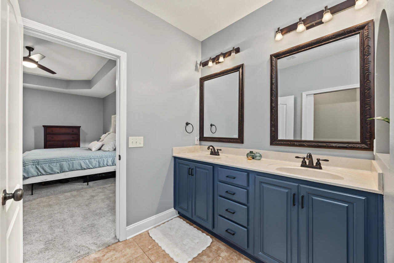 FOX VALLEY - Residential