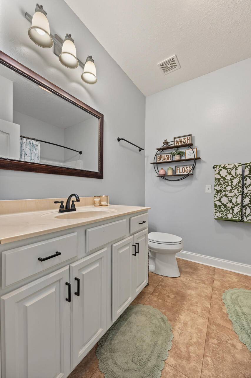 FOX VALLEY - Residential