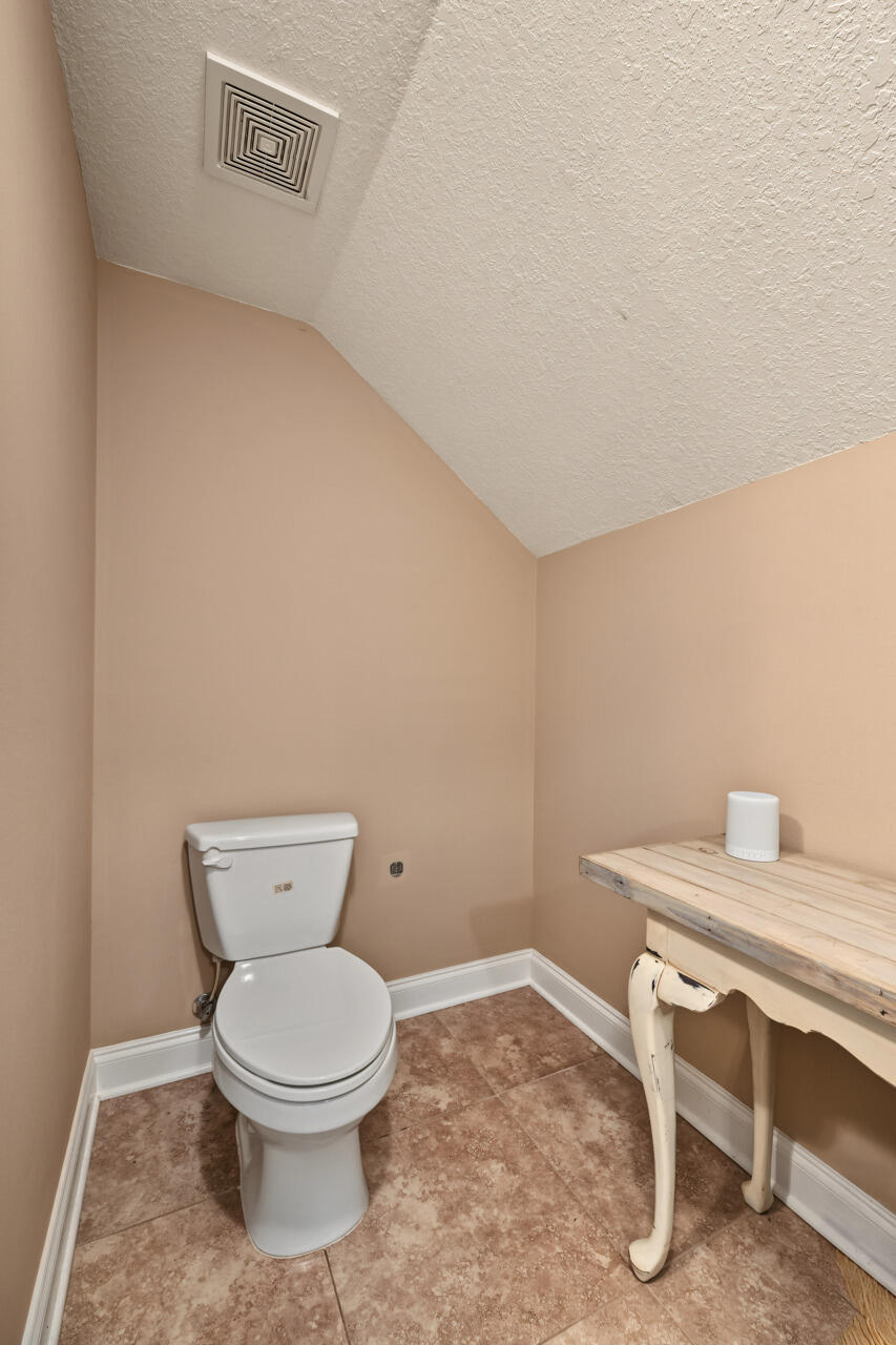 FOX VALLEY - Residential