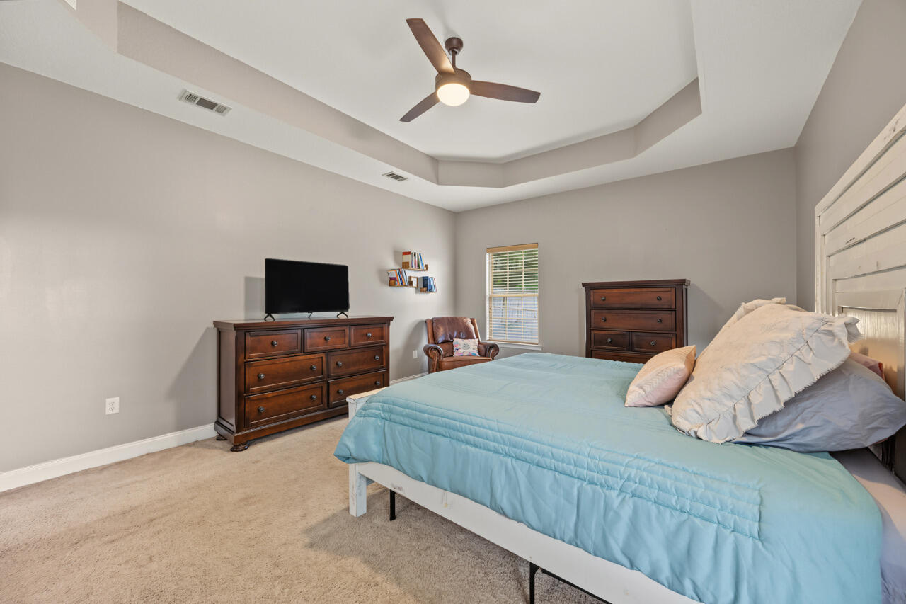 FOX VALLEY - Residential