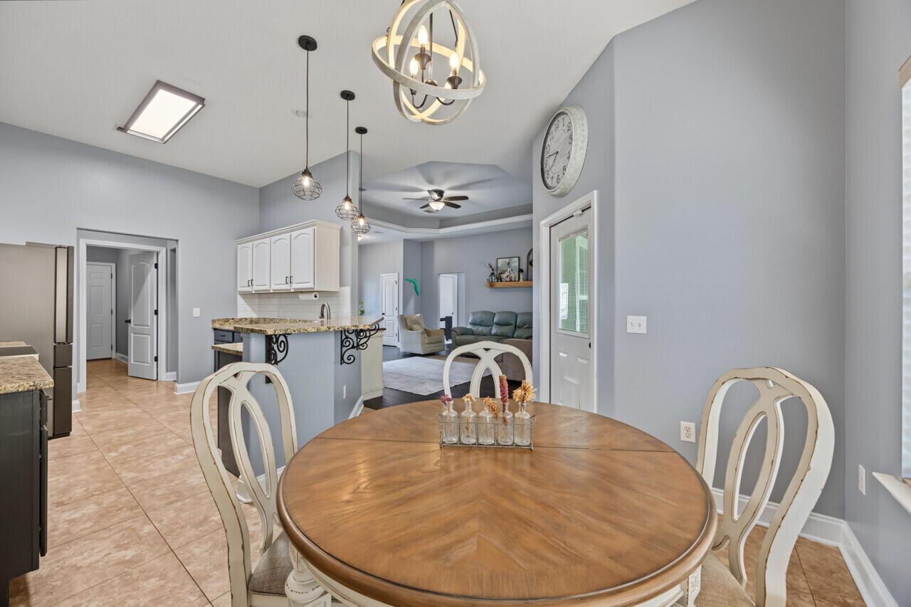 FOX VALLEY - Residential