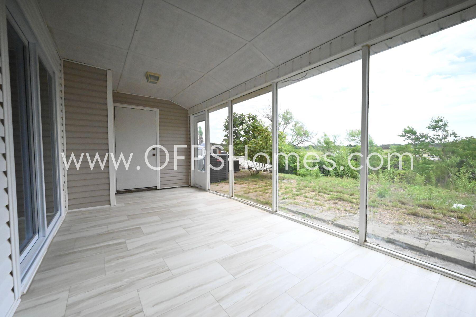 QUIETWOOD T/H - Residential Lease