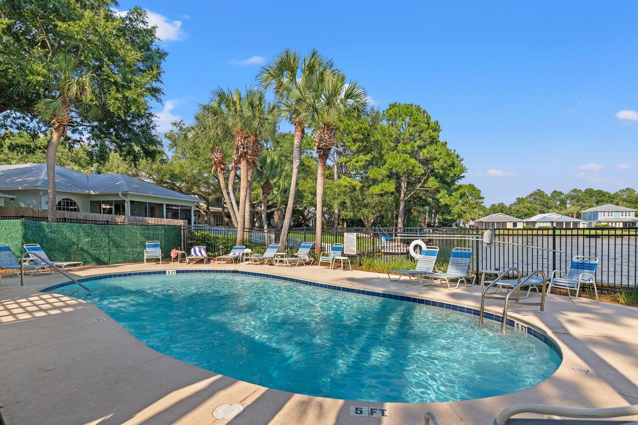 CRYSTAL LAKE PHASE I - Residential