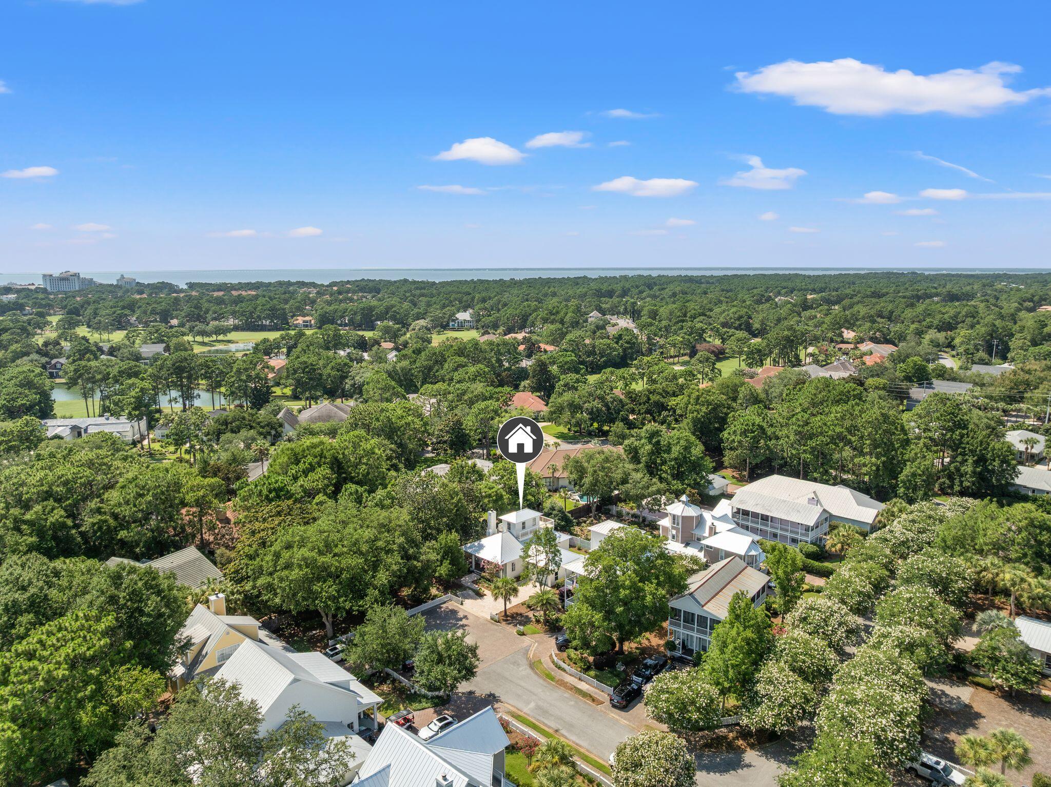 CRYSTAL LAKE PHASE I - Residential
