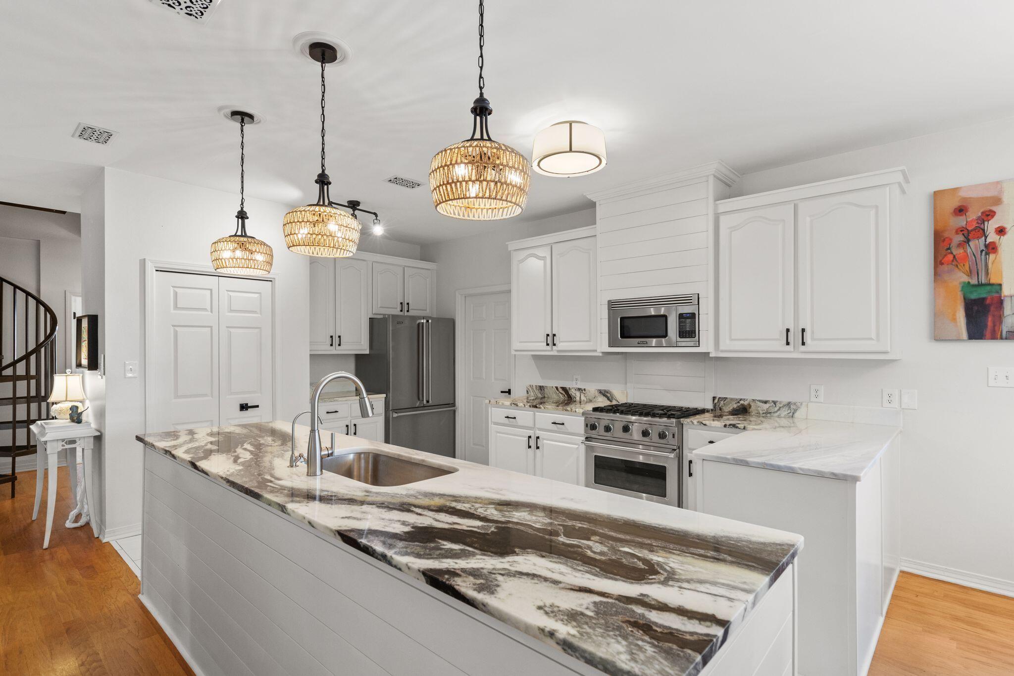 CRYSTAL LAKE PHASE I - Residential