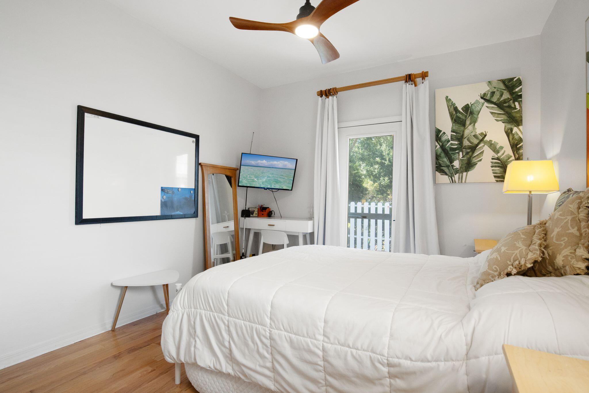 CRYSTAL LAKE PHASE I - Residential
