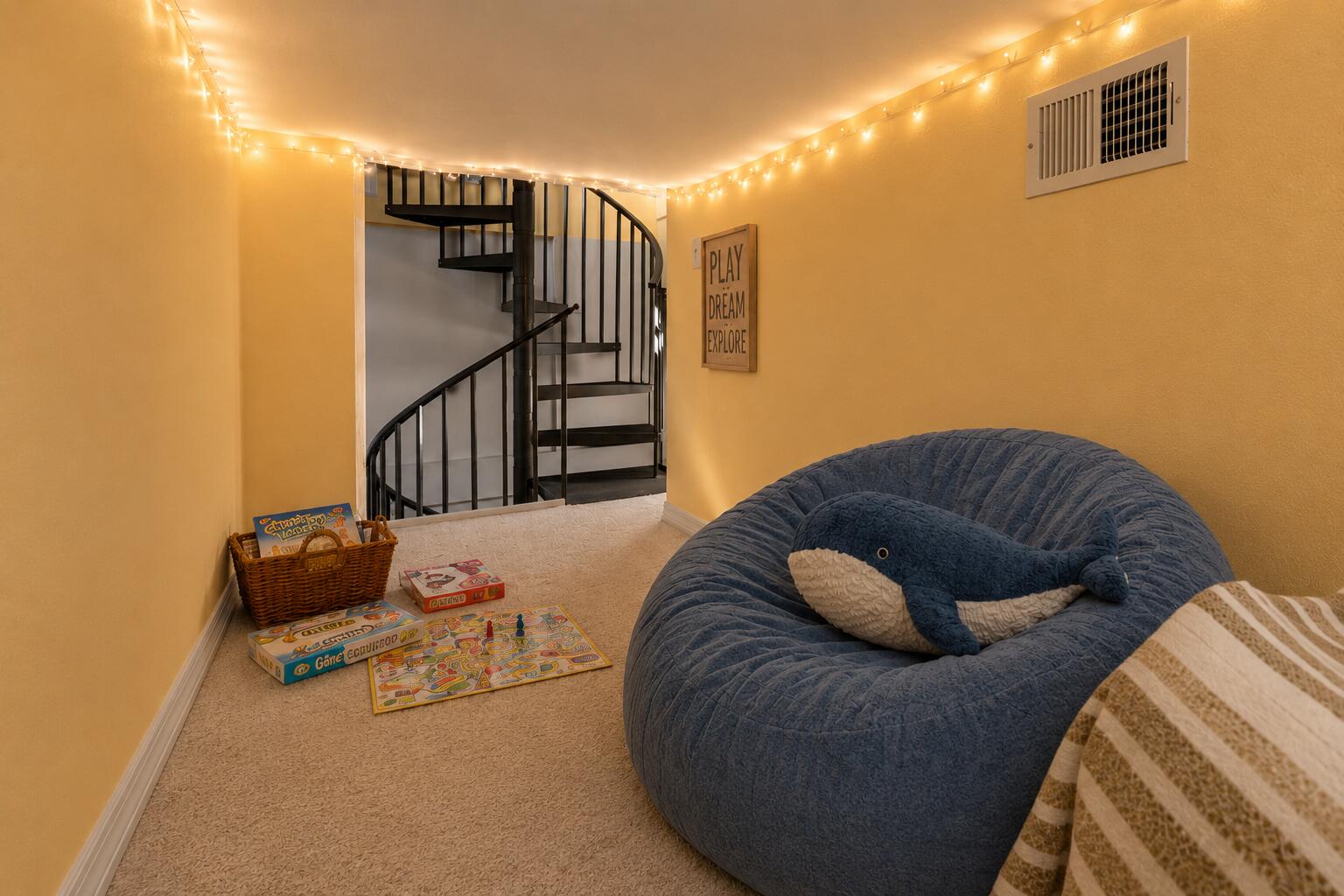 CRYSTAL LAKE PHASE I - Residential