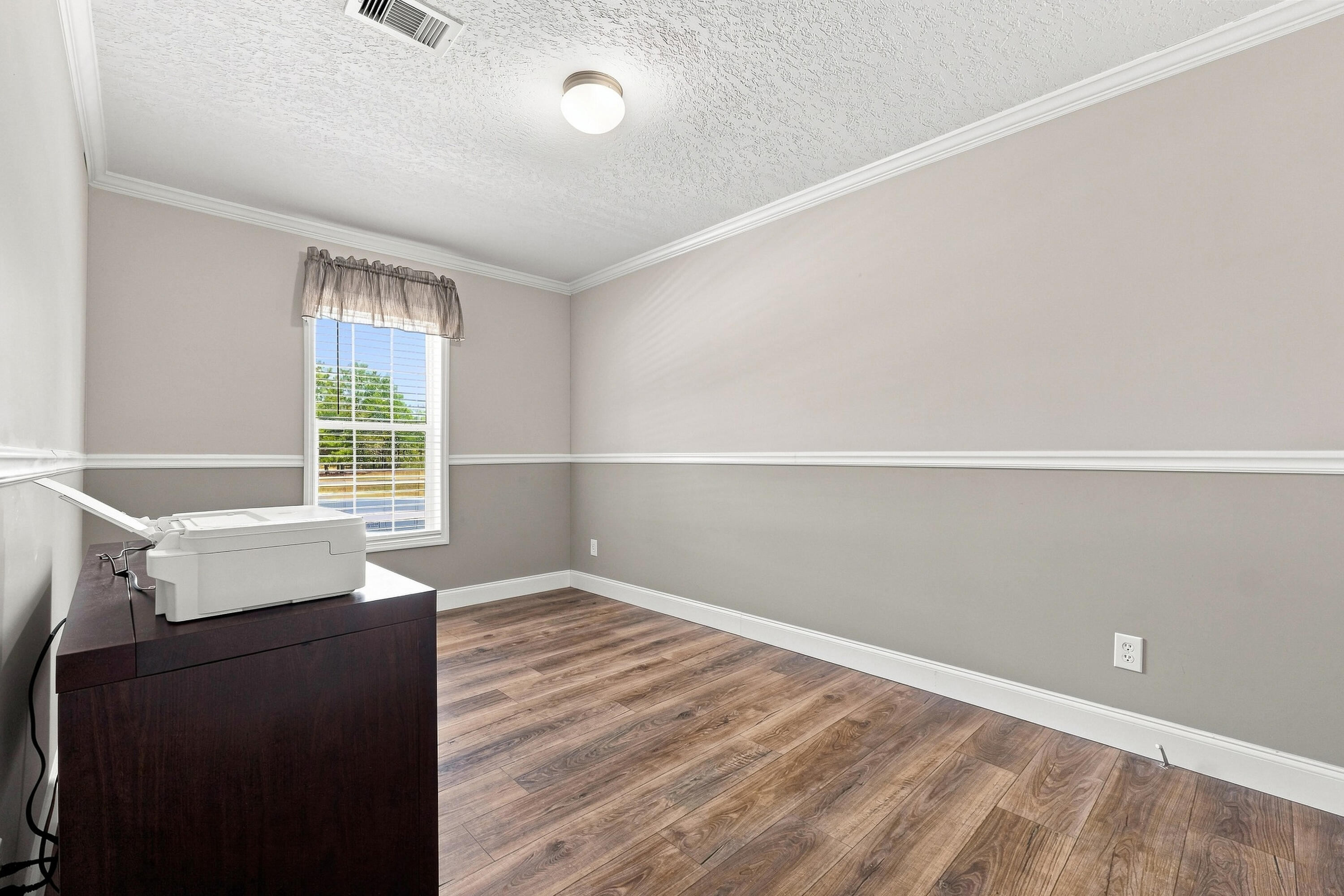 OAKWOOD HILLS - Residential