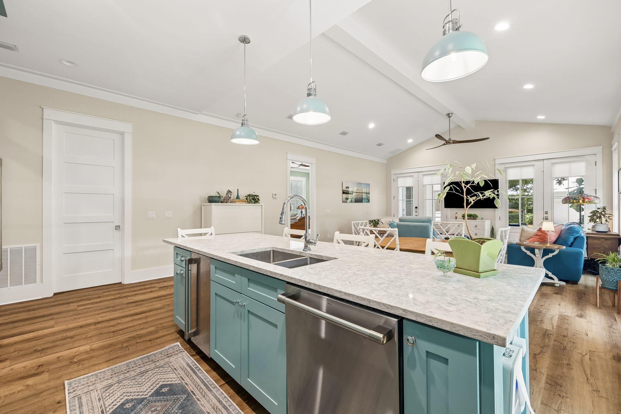 GRAYTON BAYOU - Residential