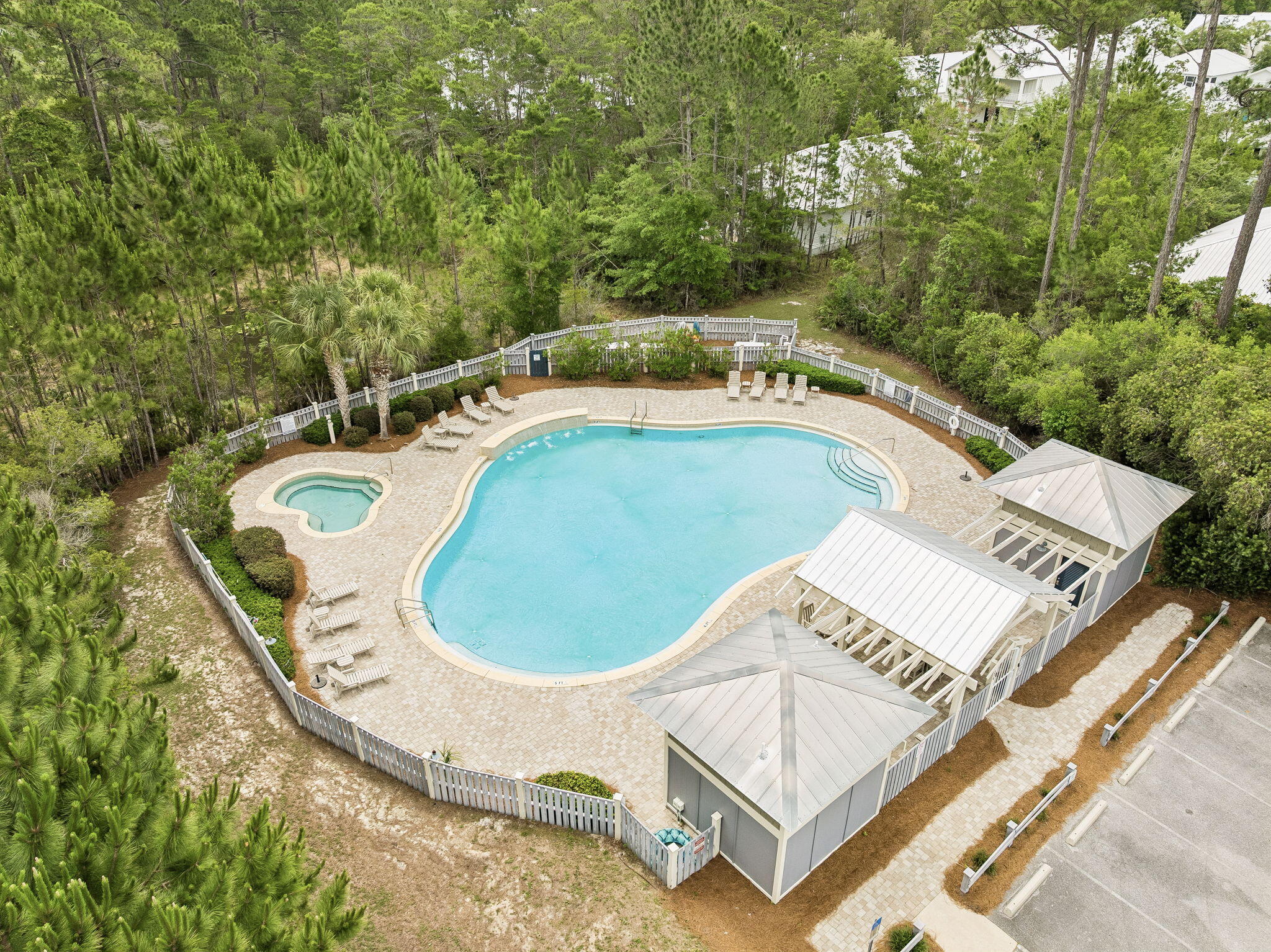 GRAYTON BAYOU - Residential
