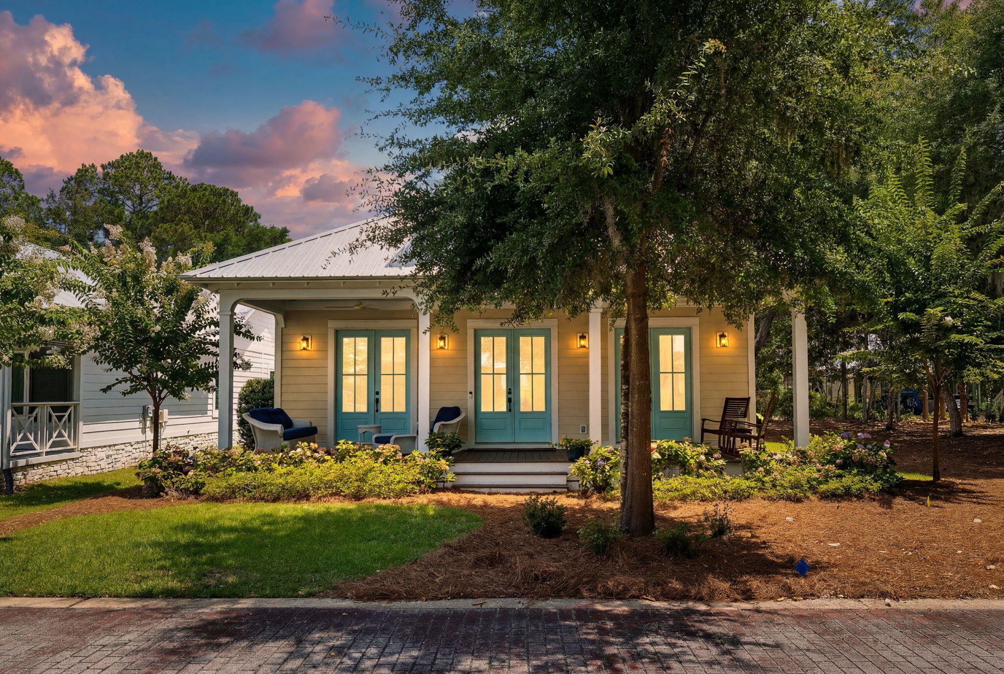 GRAYTON BAYOU - Residential