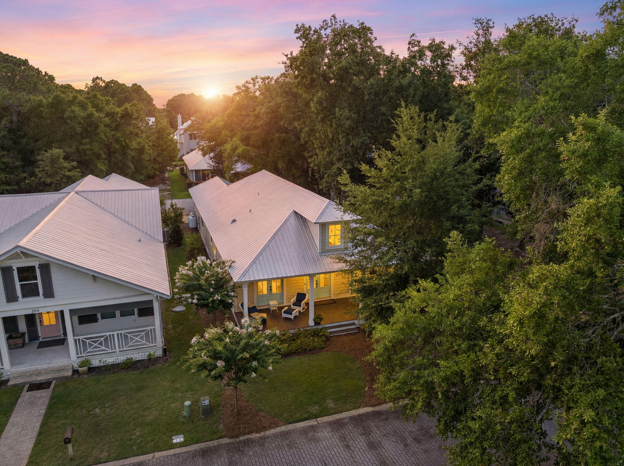 GRAYTON BAYOU - Residential