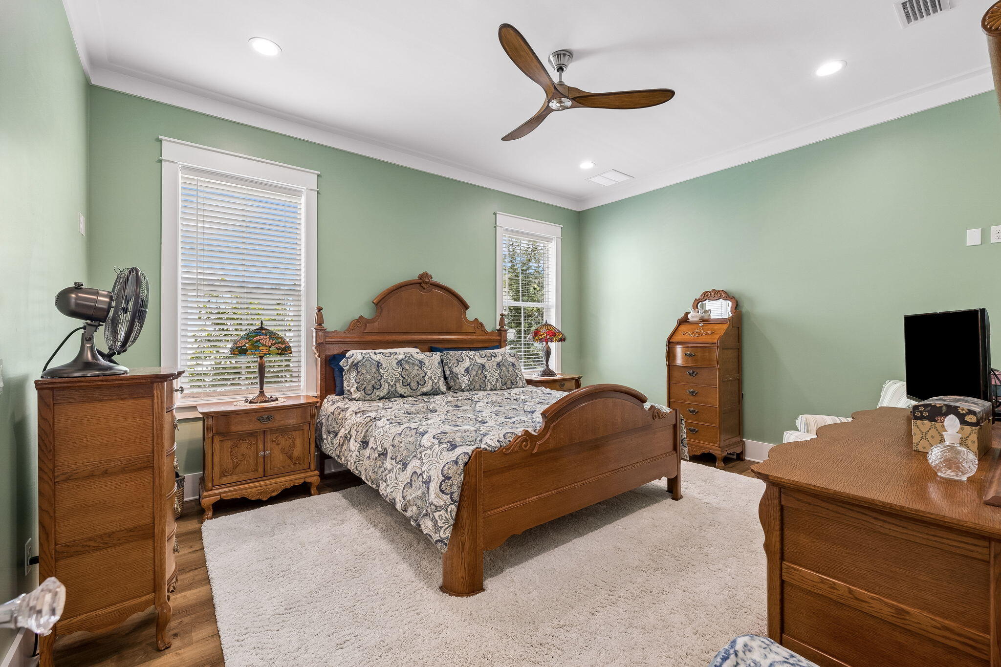 GRAYTON BAYOU - Residential