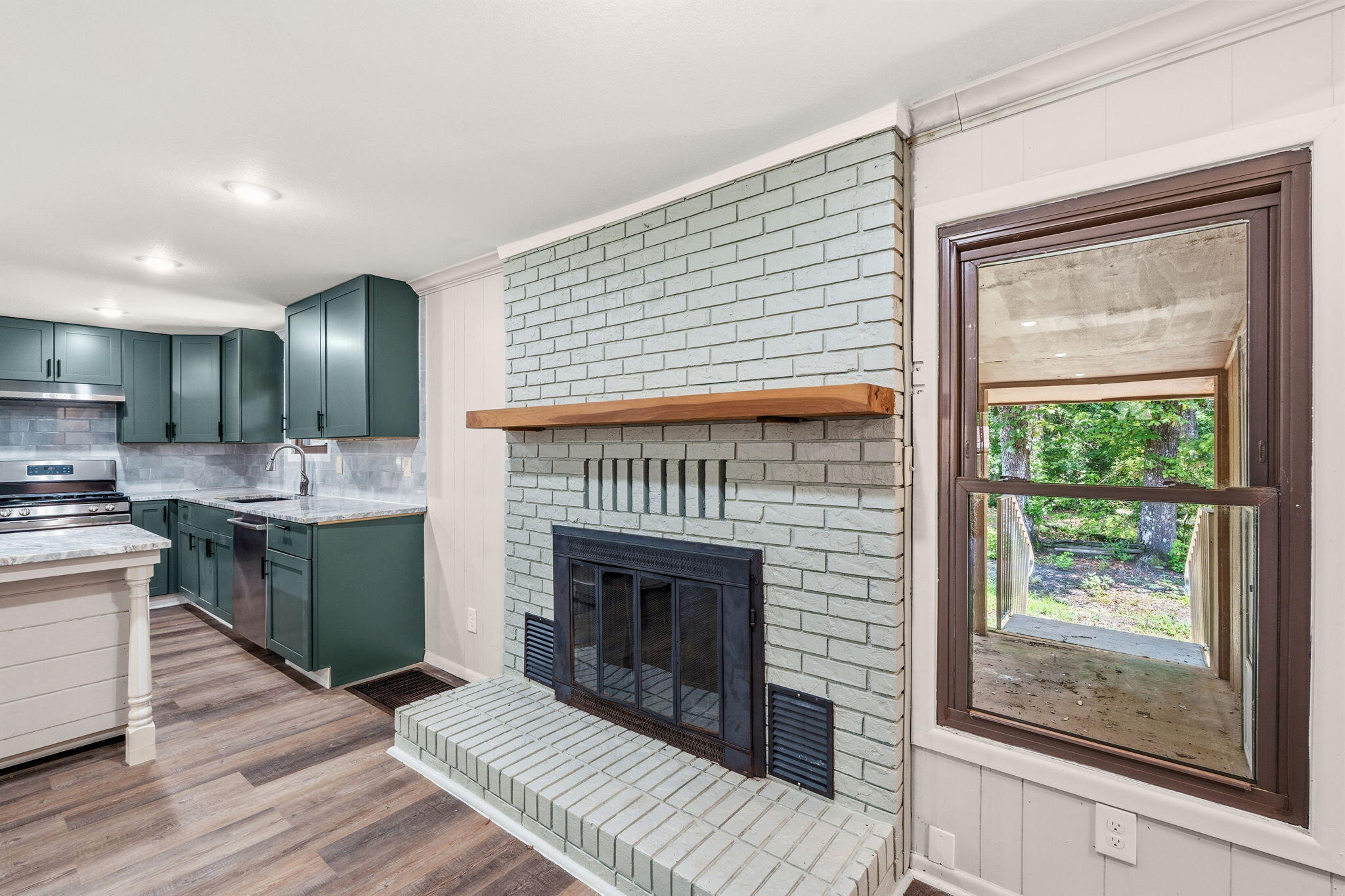 Howell Bluff - Residential