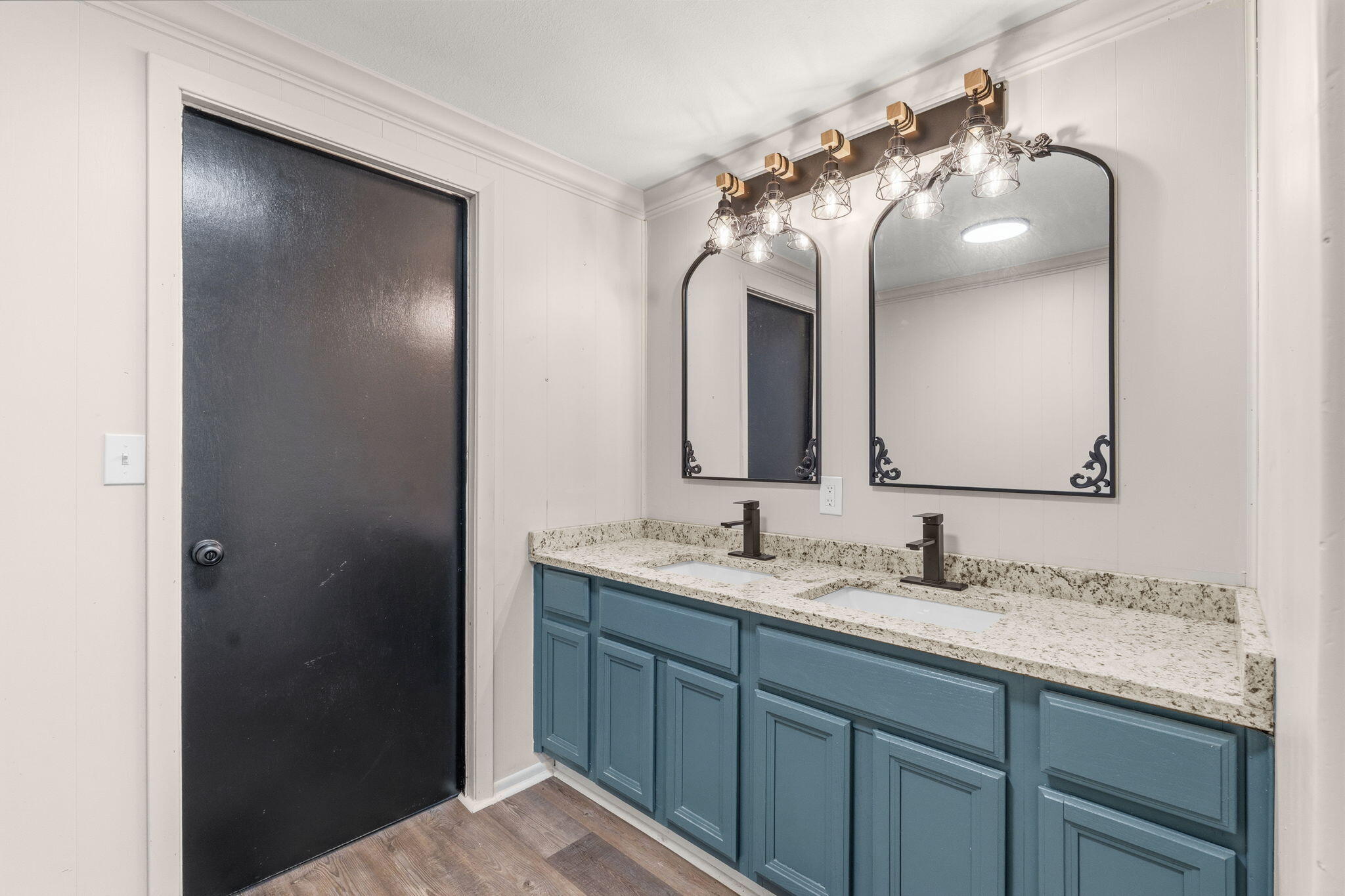 Howell Bluff - Residential