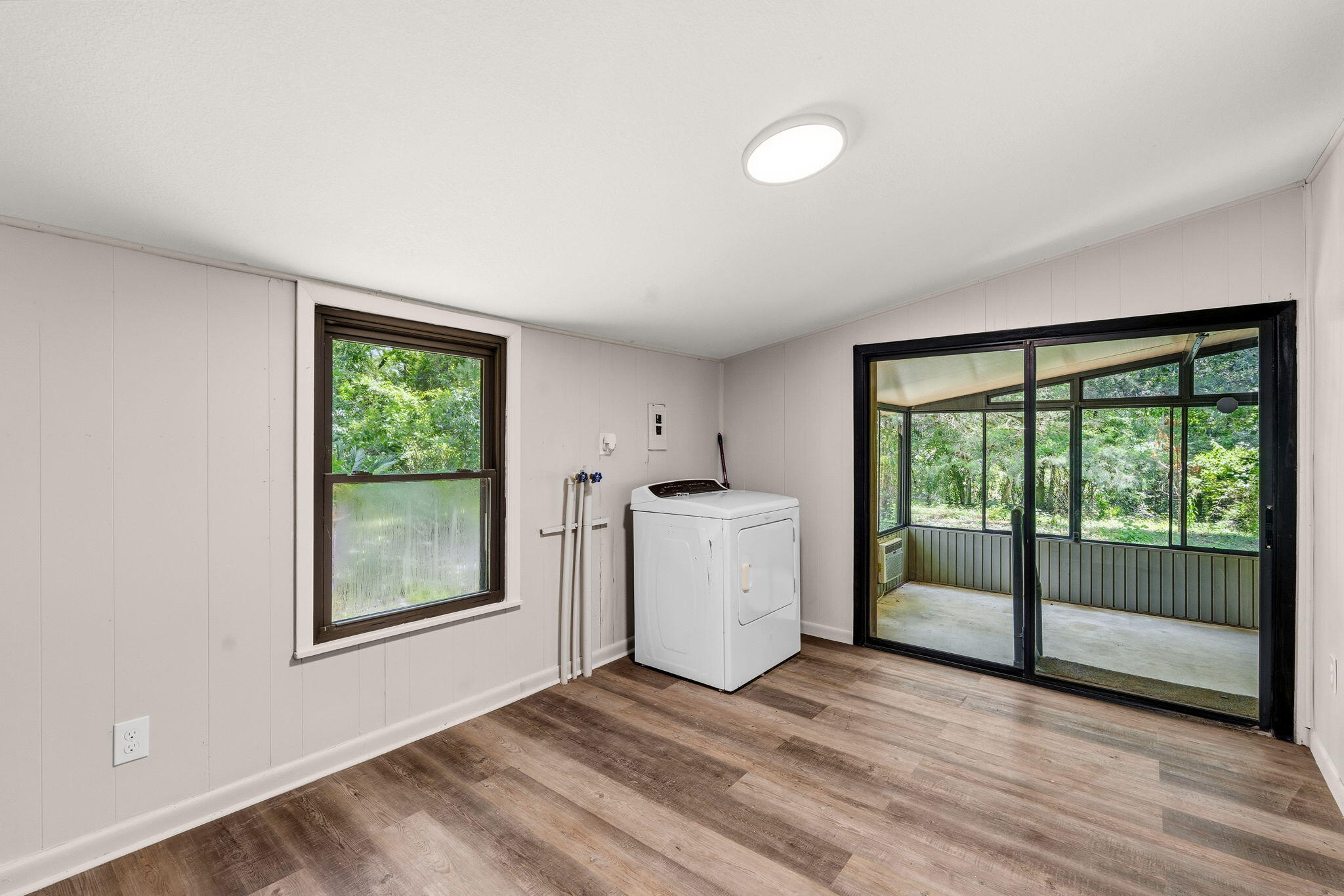 Howell Bluff - Residential