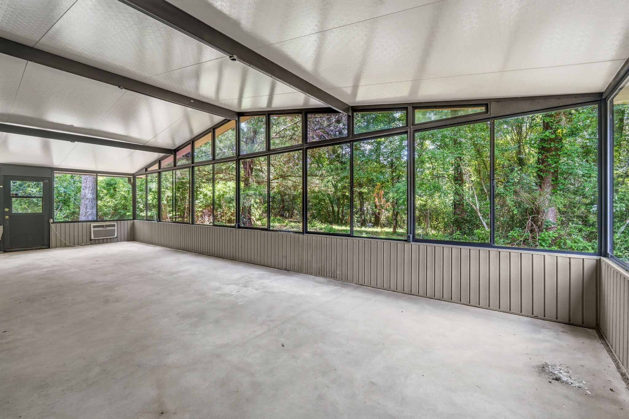 Howell Bluff - Residential