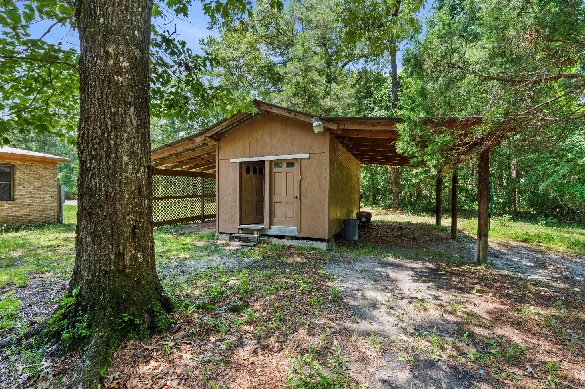 Howell Bluff - Residential