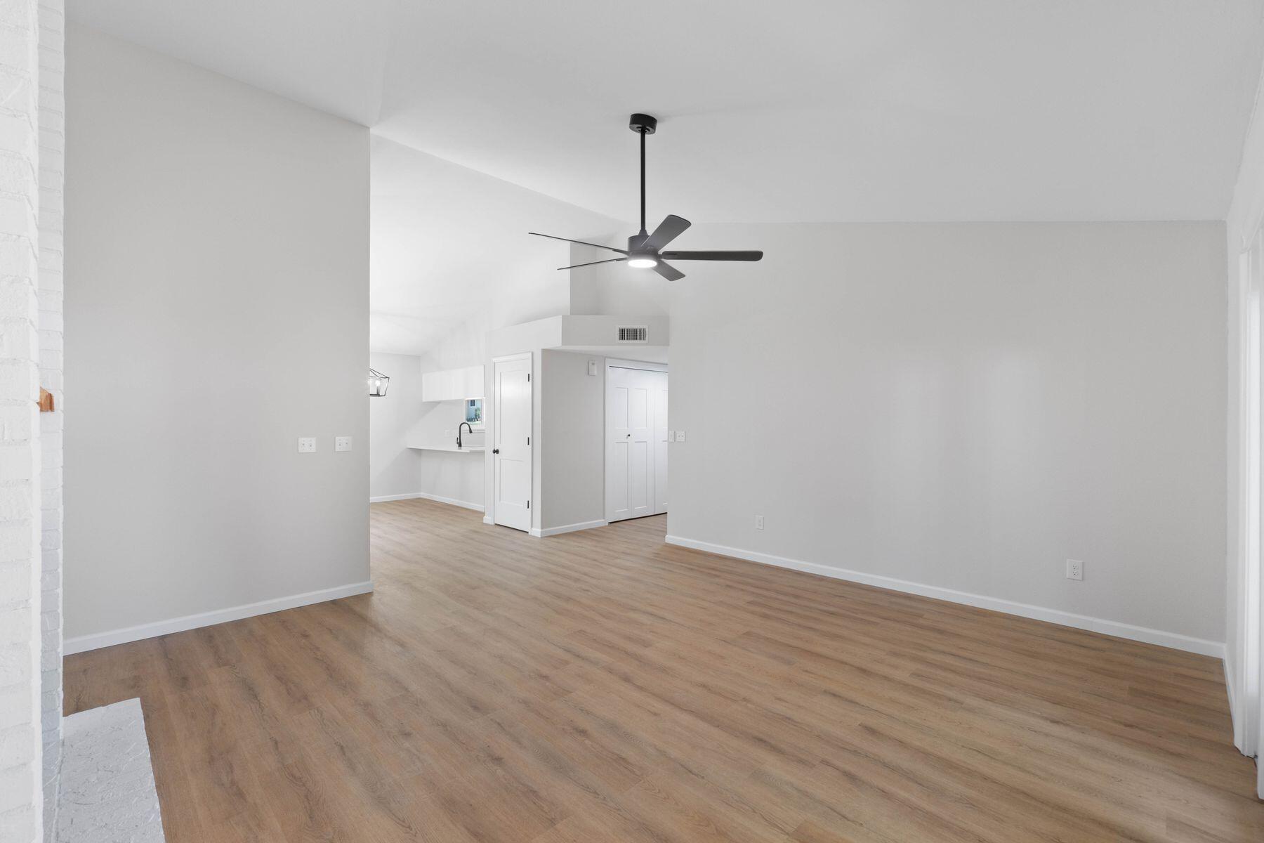 CEDAR RIDGE - Residential
