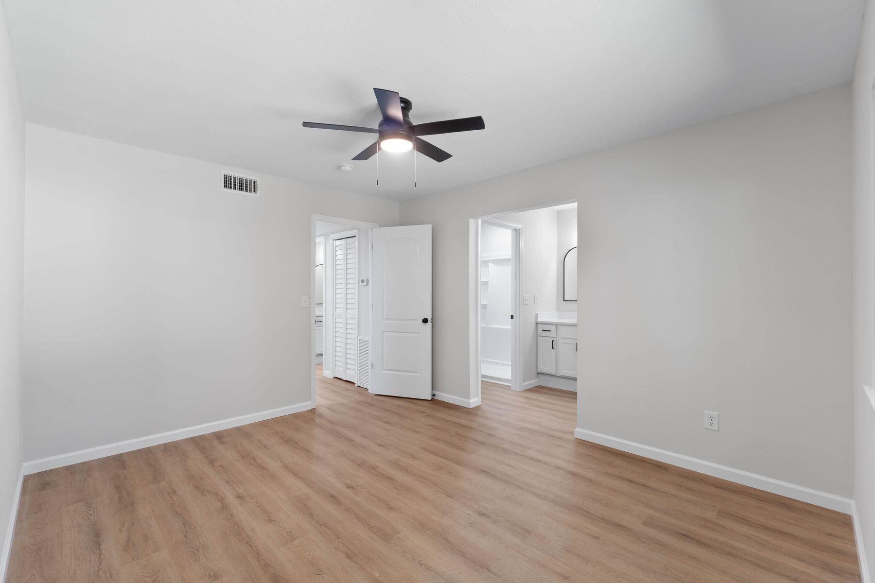 CEDAR RIDGE - Residential