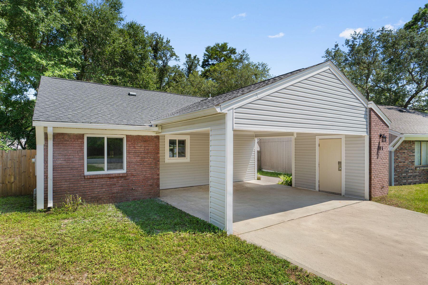 CEDAR RIDGE - Residential