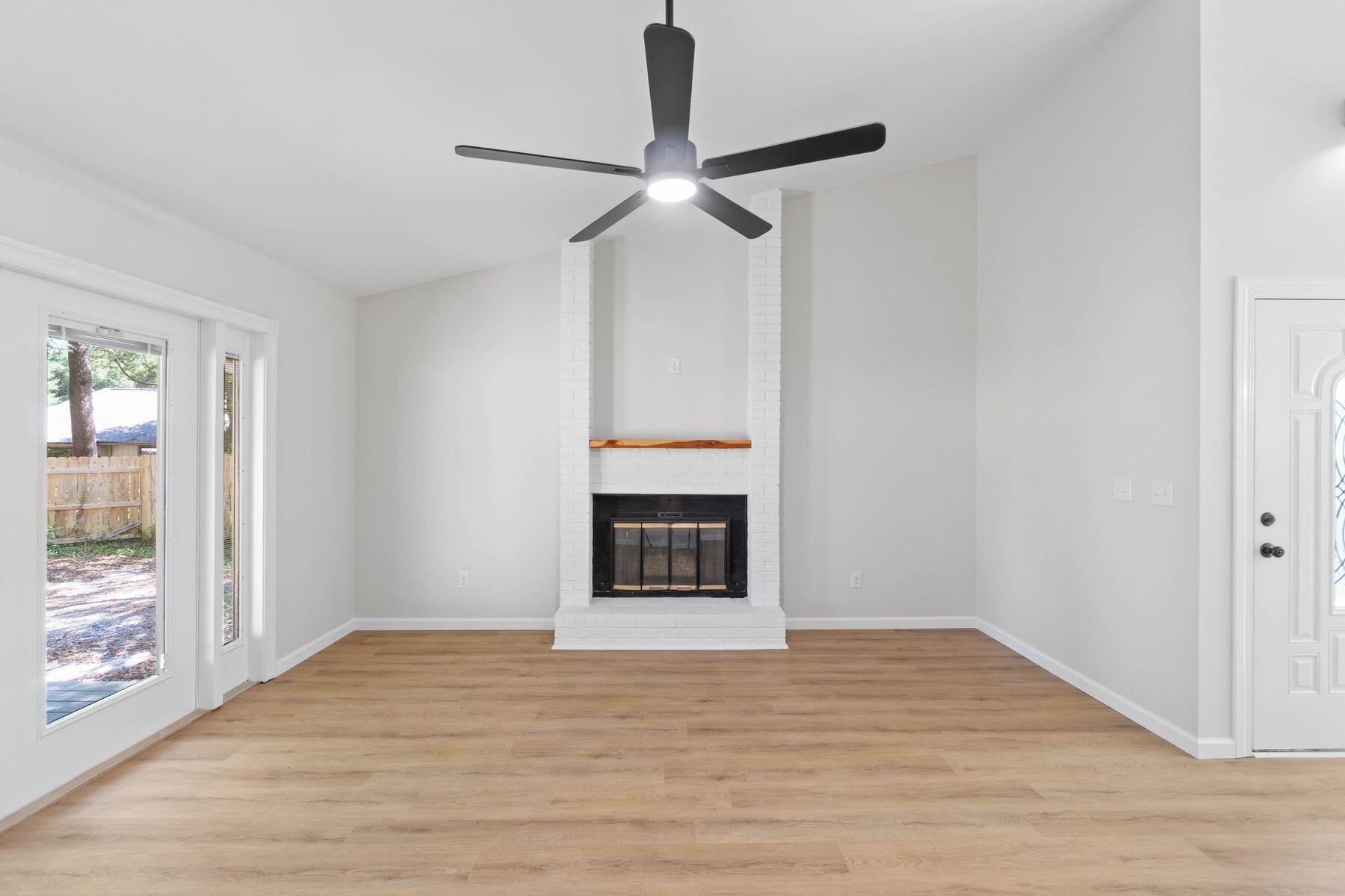 CEDAR RIDGE - Residential