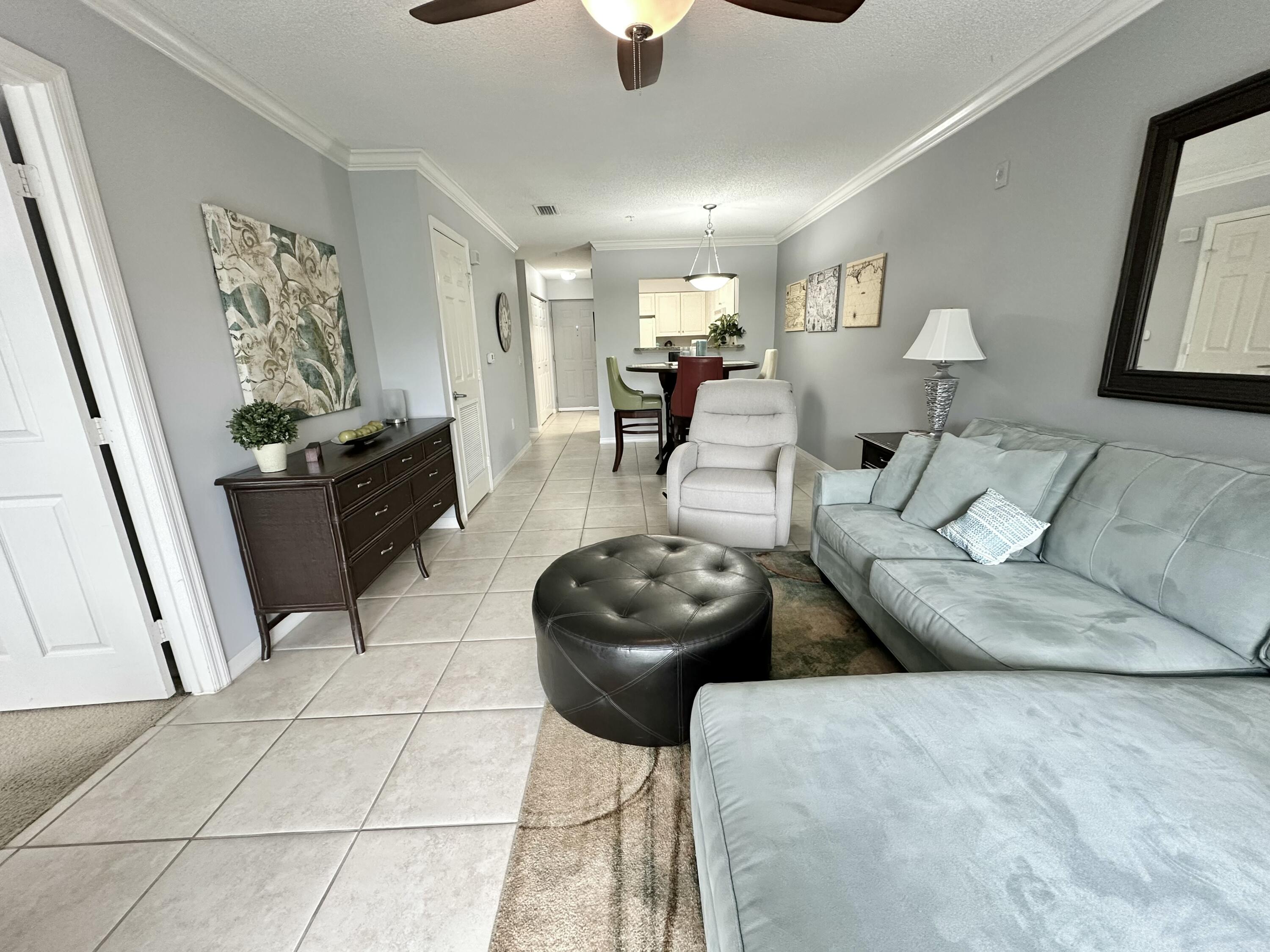 THE FLORIDA CLUB - Residential Lease