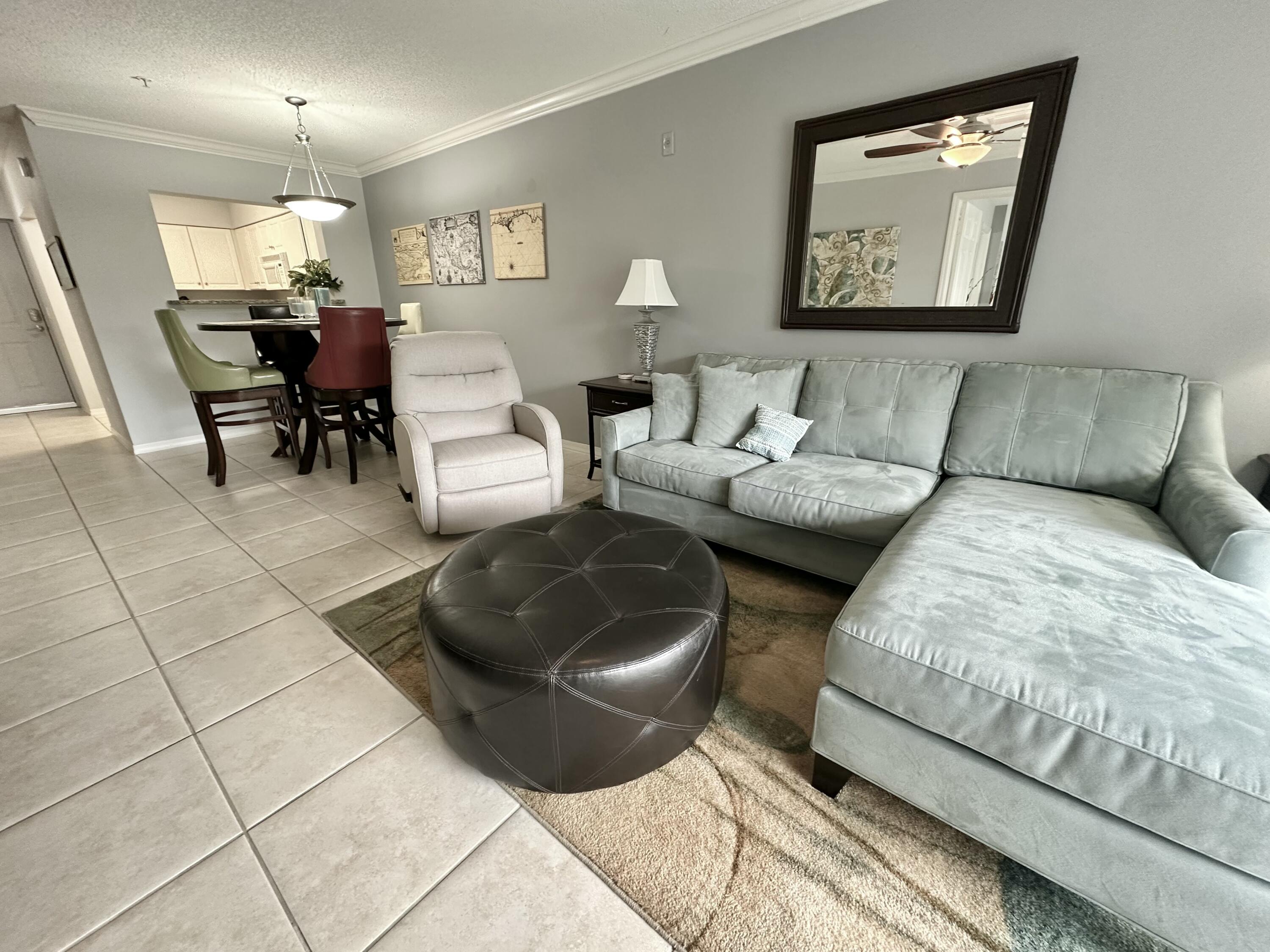 THE FLORIDA CLUB - Residential Lease
