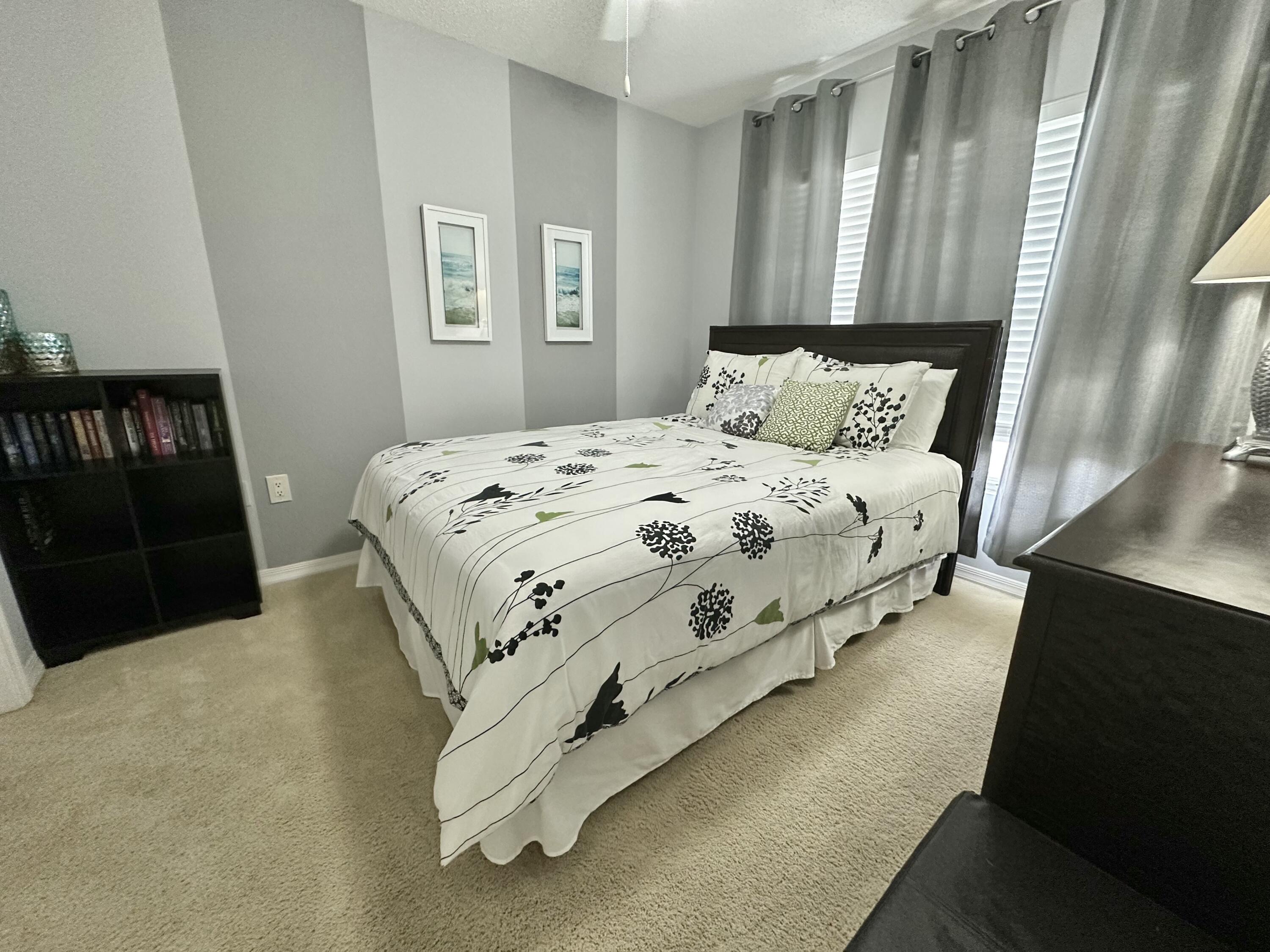 THE FLORIDA CLUB - Residential Lease