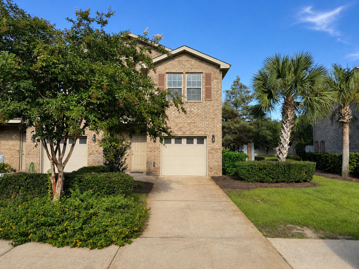 RESERVE POINTE - Residential