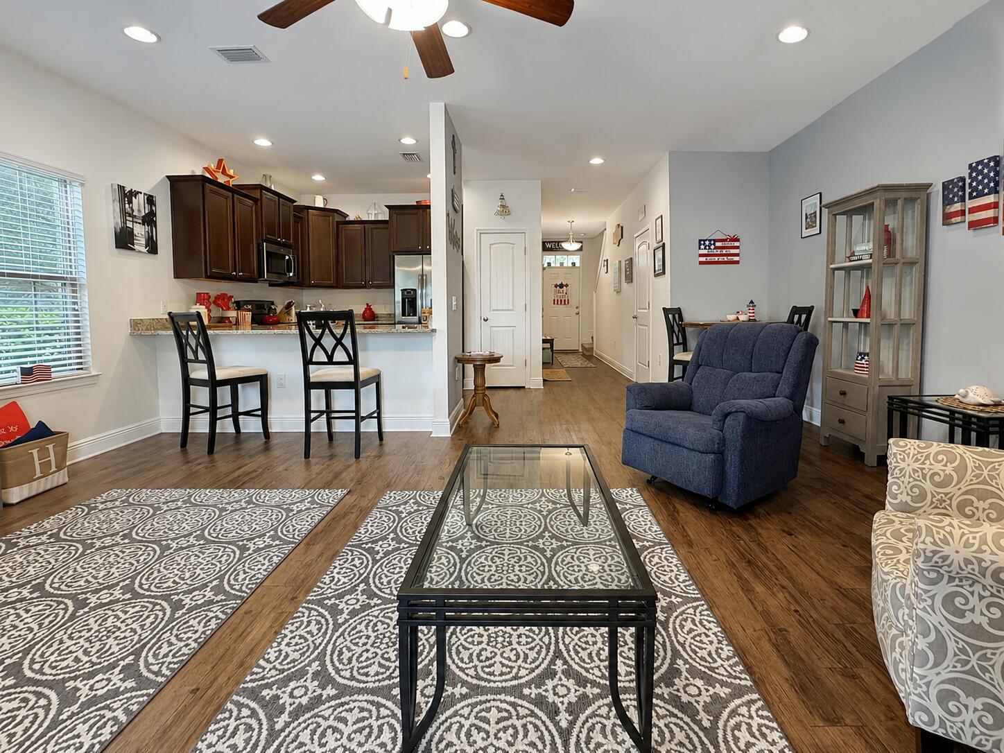 RESERVE POINTE - Residential