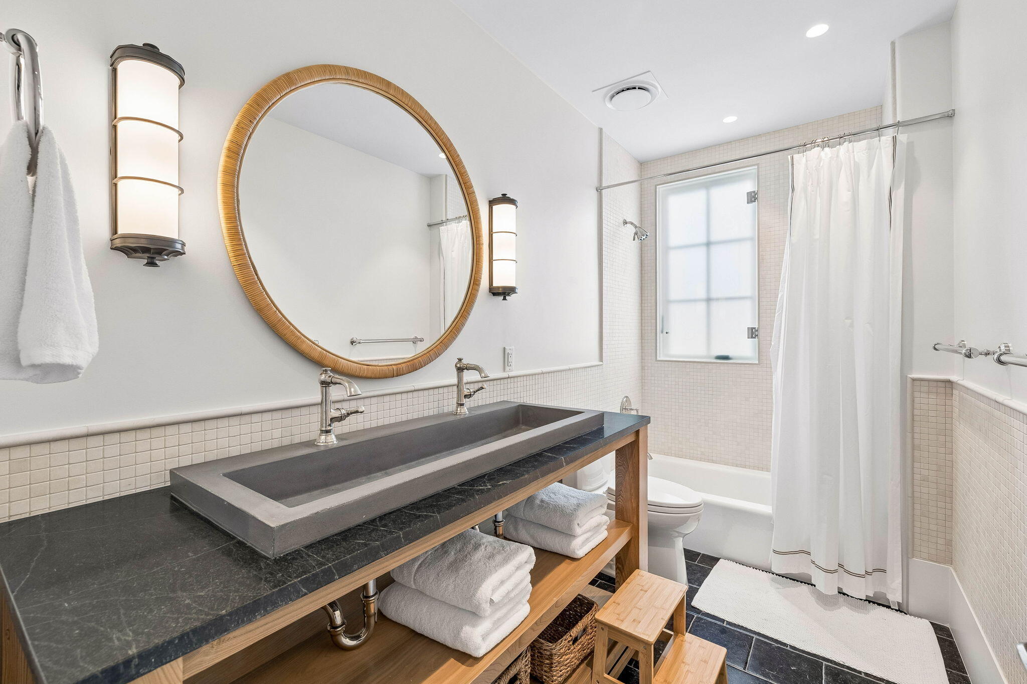 ALYS BEACH - Residential