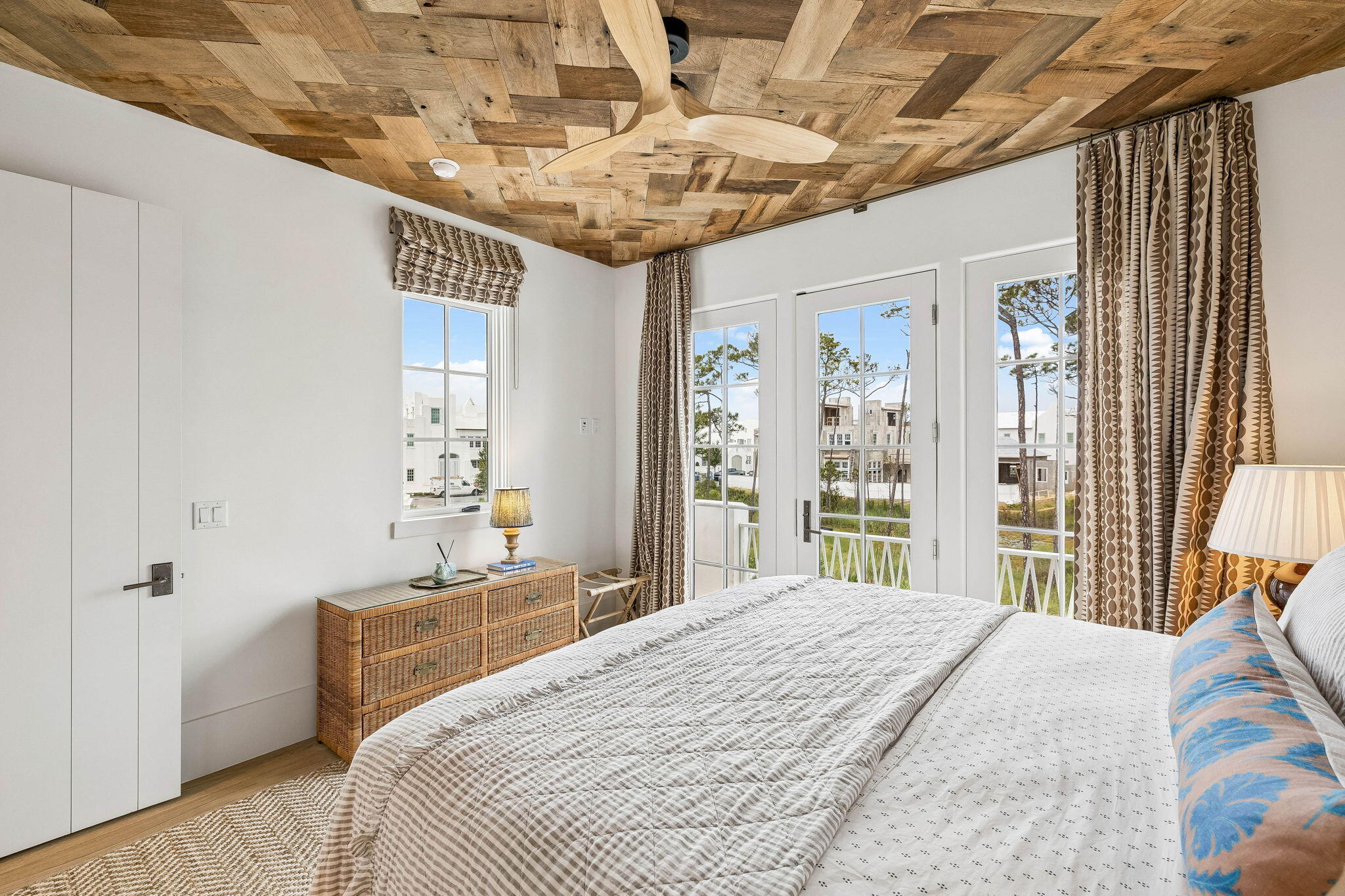 ALYS BEACH - Residential