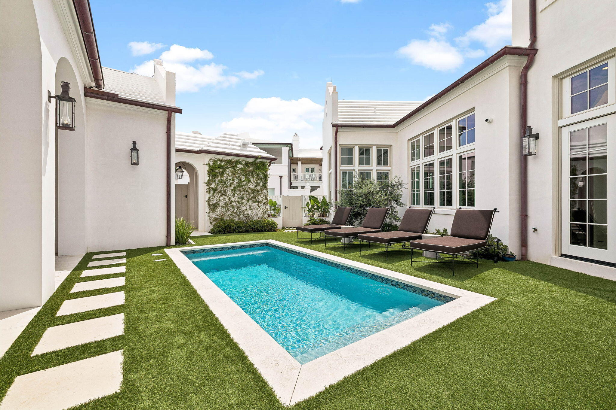 ALYS BEACH - Residential