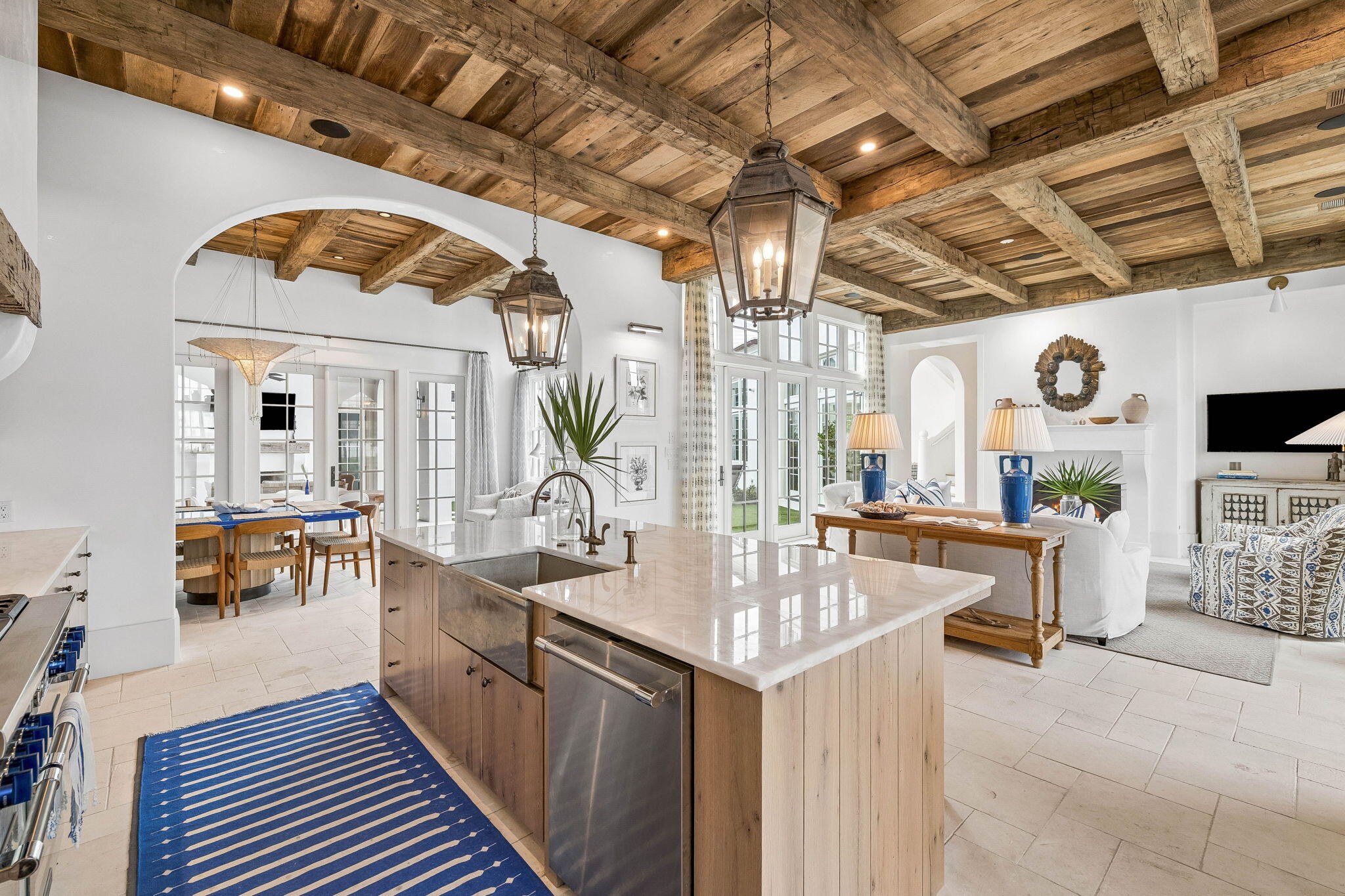 ALYS BEACH - Residential