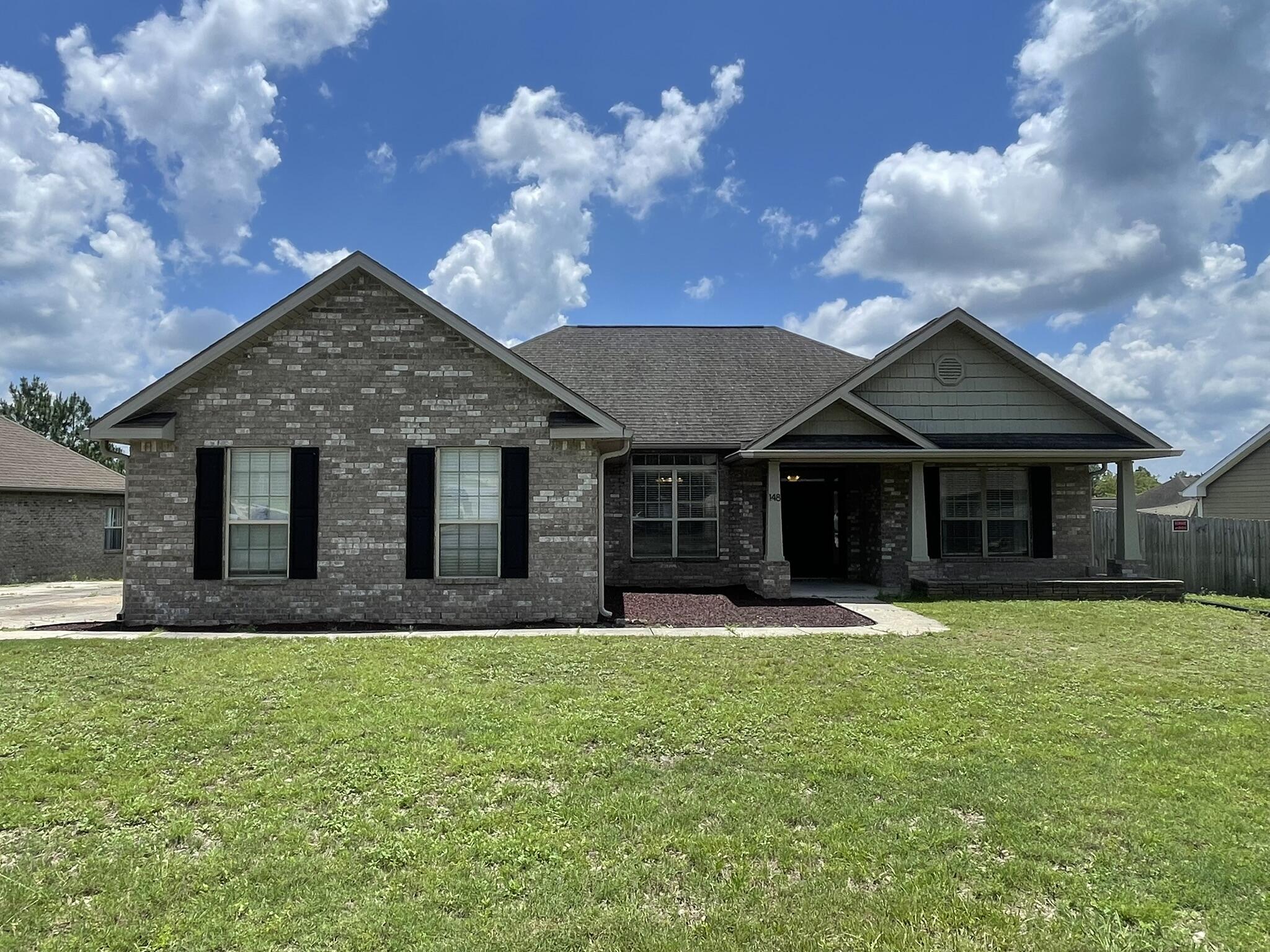 Conveniently located in South Crestview, this 3-bedroom, 2-bath home features an open floor plan with vaulted ceilings, a side-entry 2-car garage, and stainless GE appliances. Enjoy both a breakfast nook and formal dining area, crown molding in the living areas and primary bedroom, and a spacious primary suite with double walk-in closets, double vanity, soaking tub, and separate shower. Relax or entertain on the large back deck.
