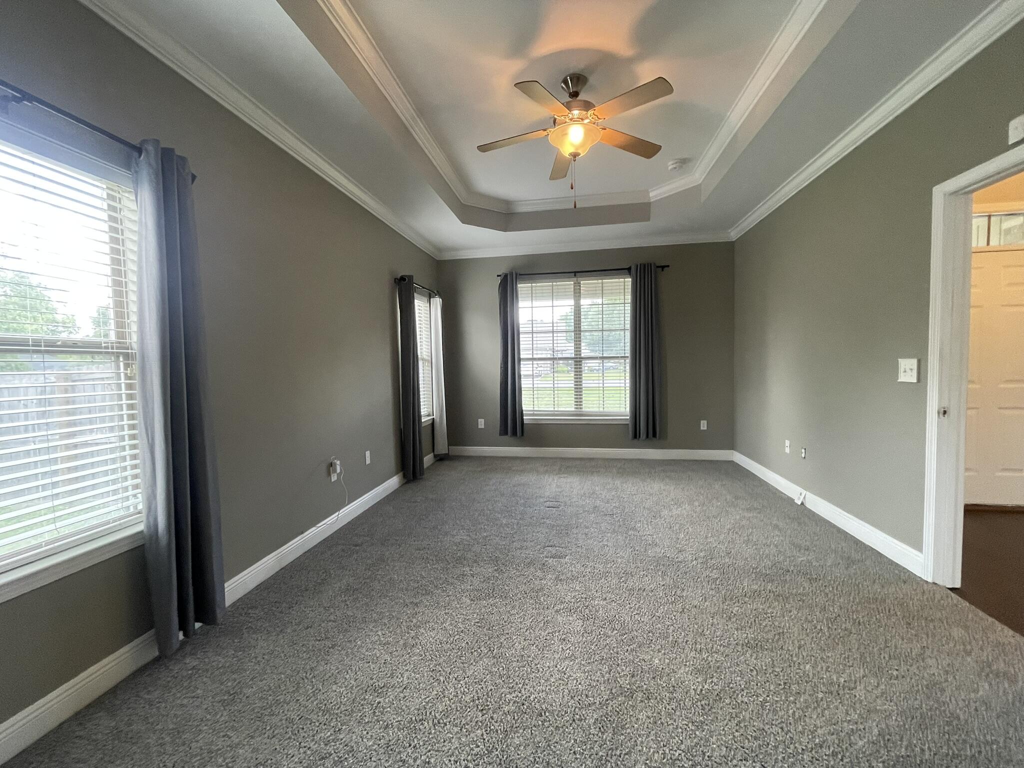 ROLLING RIDGE S/D - Residential Lease