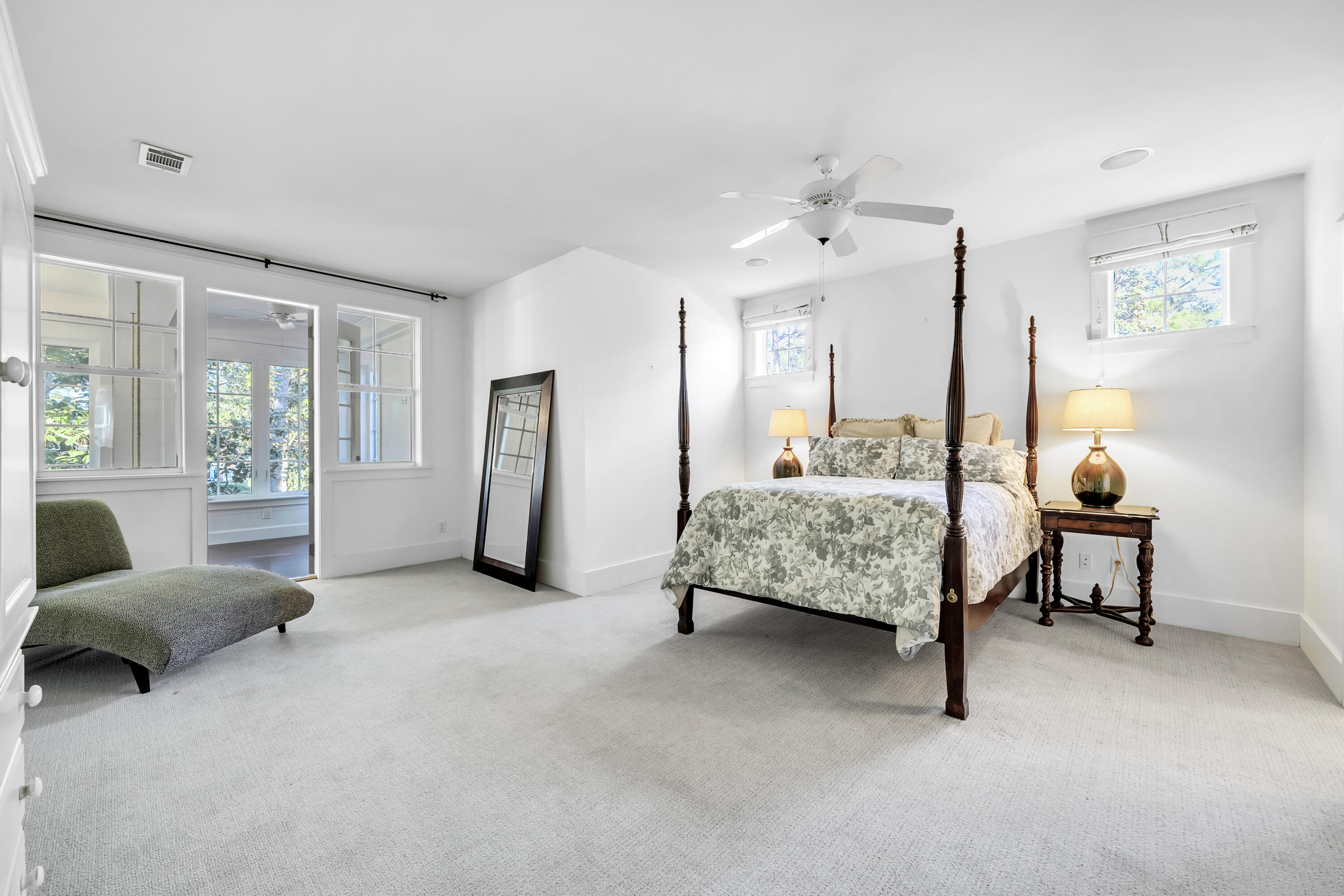 LAUREL GROVE - Residential