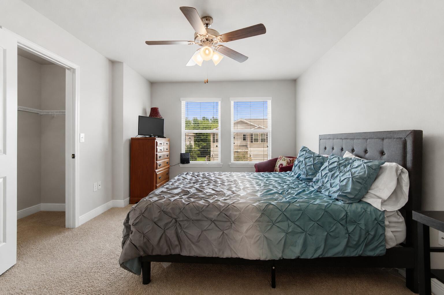 Sentinel Point - Residential