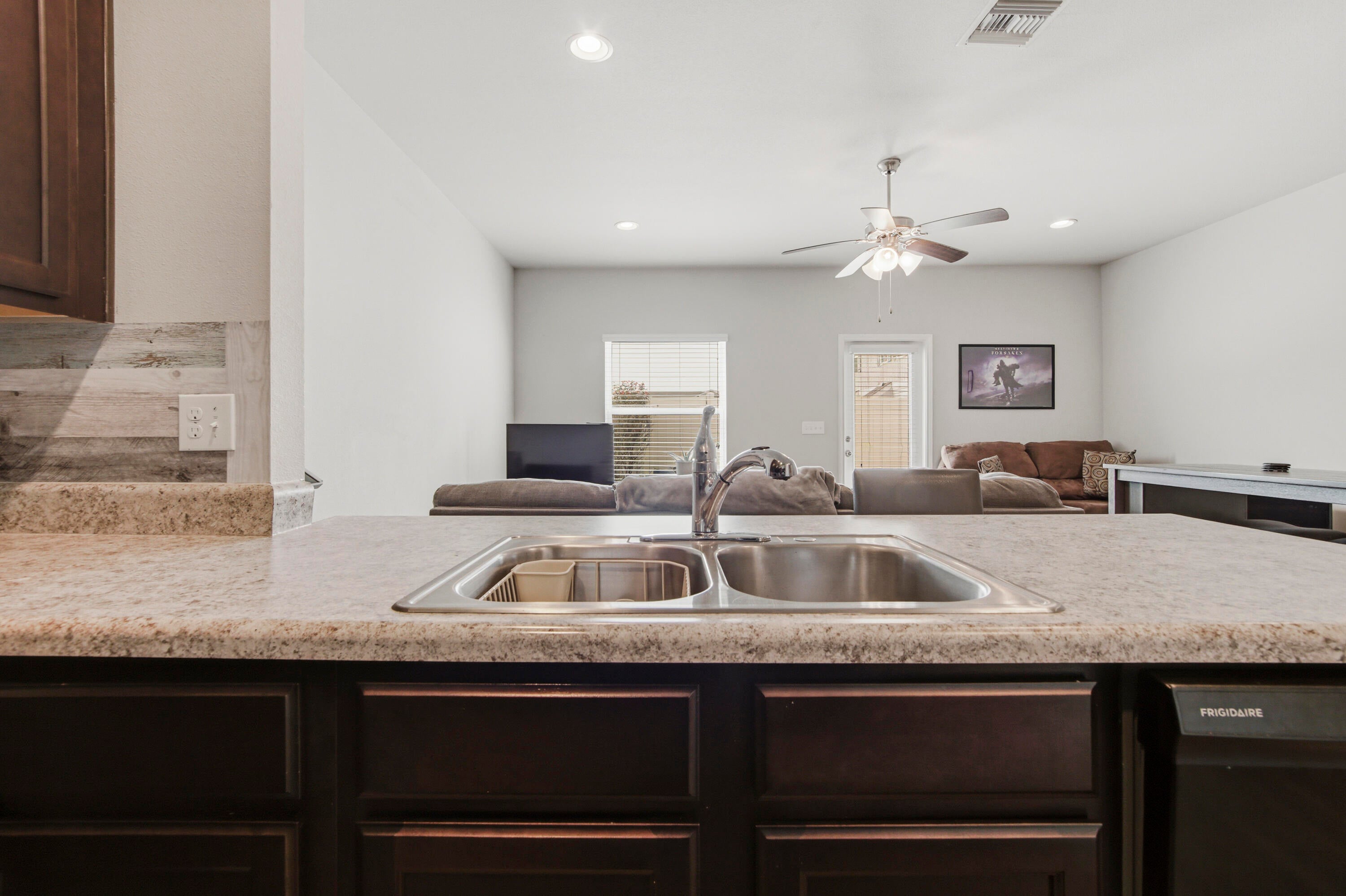 Sentinel Point - Residential