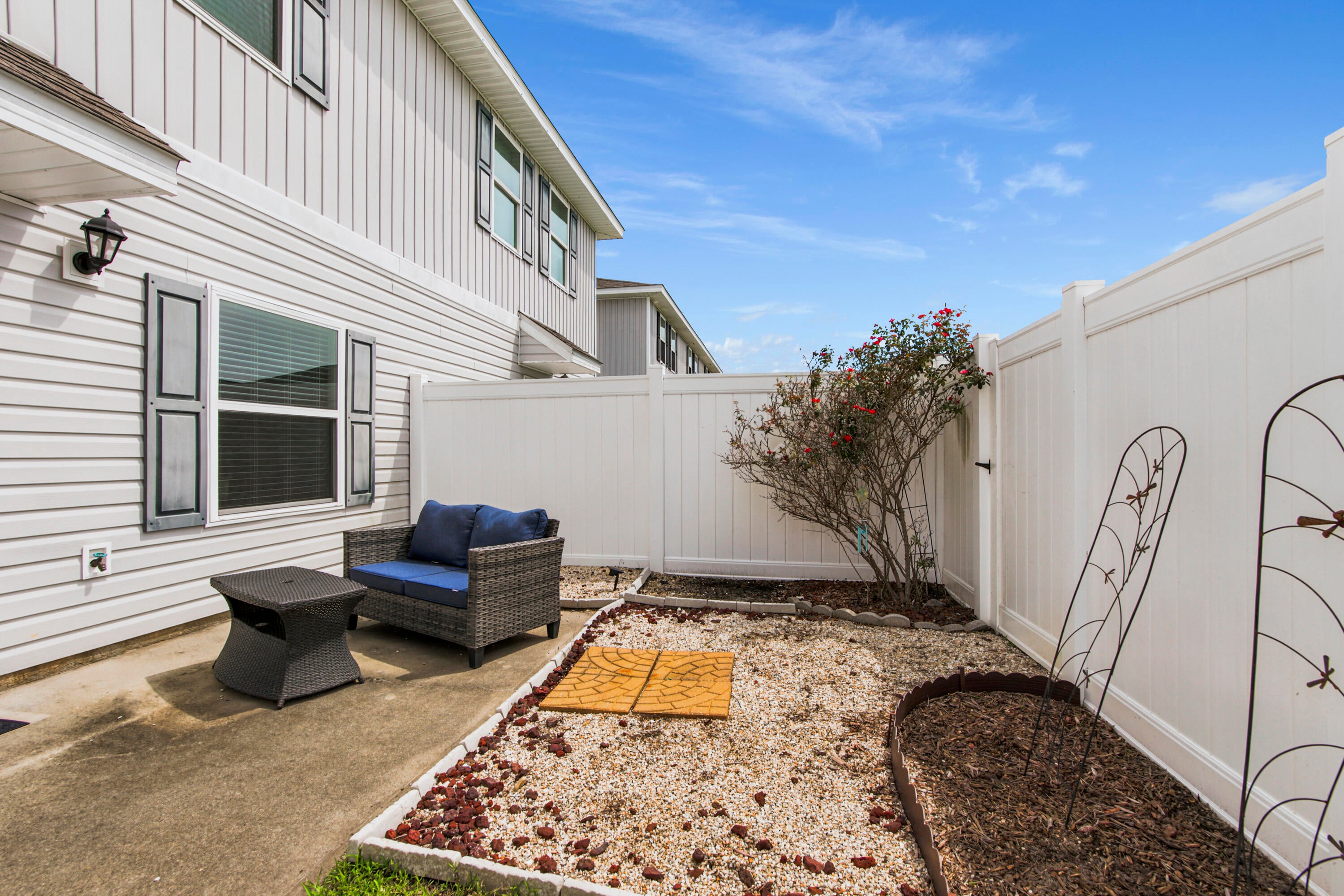 Sentinel Point - Residential