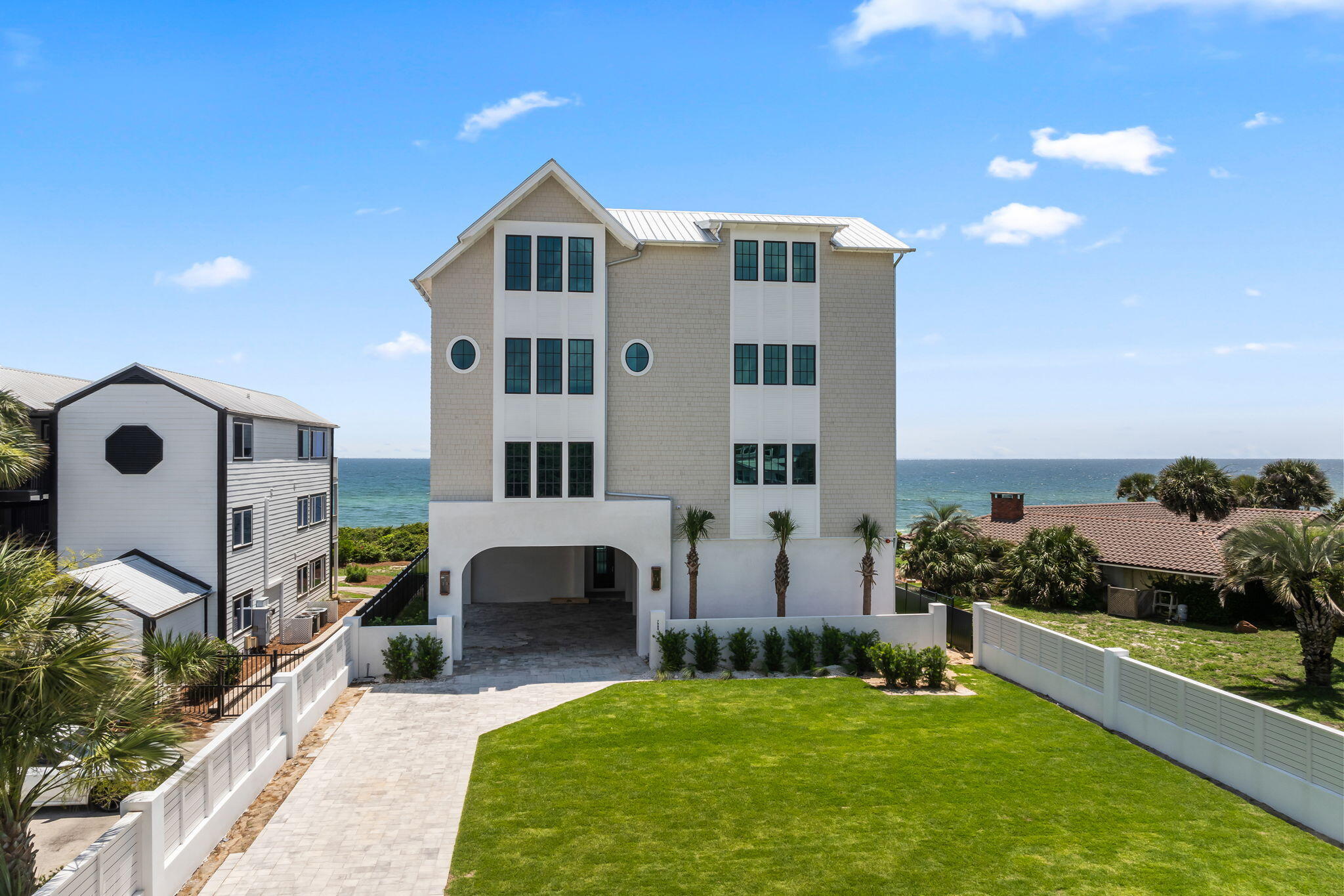 NO RECORDED SUBDIVISION - Residential