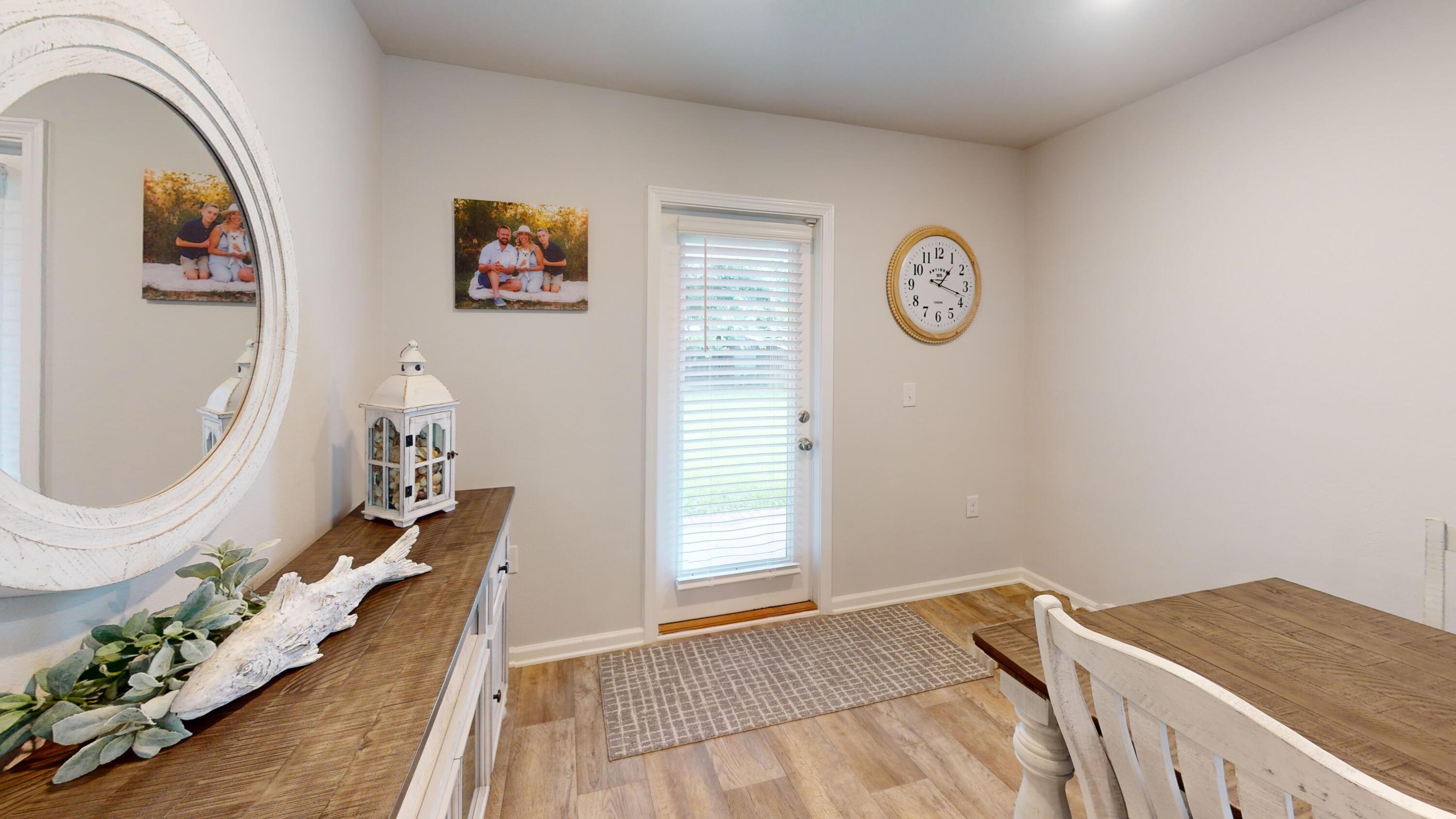 MONTICELLO ESTATES - Residential