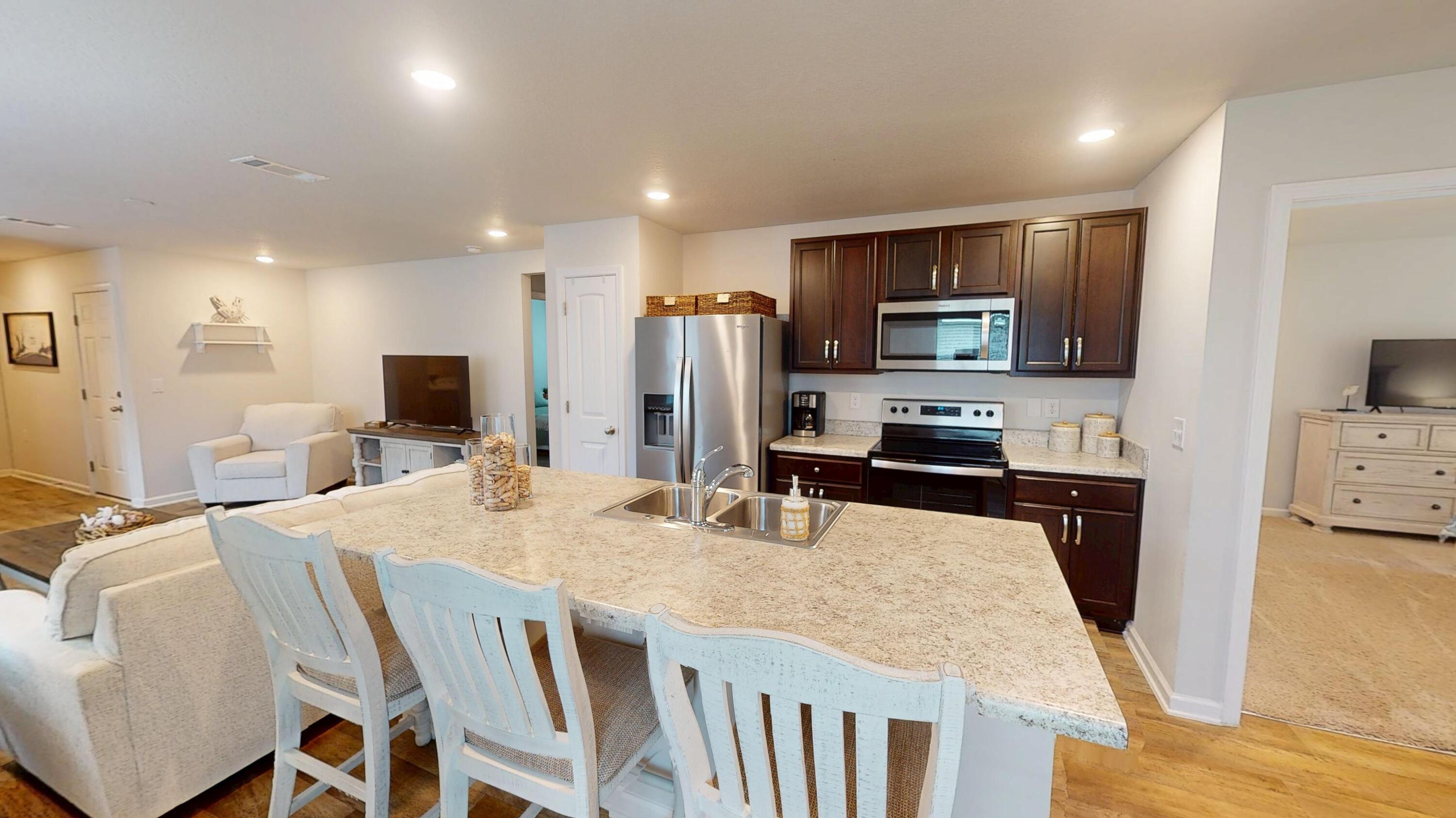 MONTICELLO ESTATES - Residential