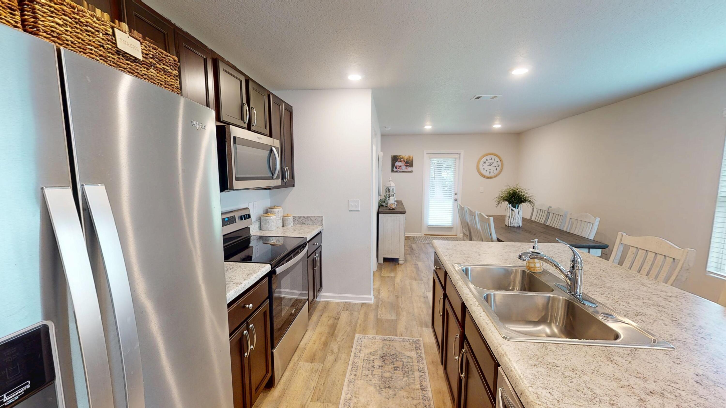 MONTICELLO ESTATES - Residential